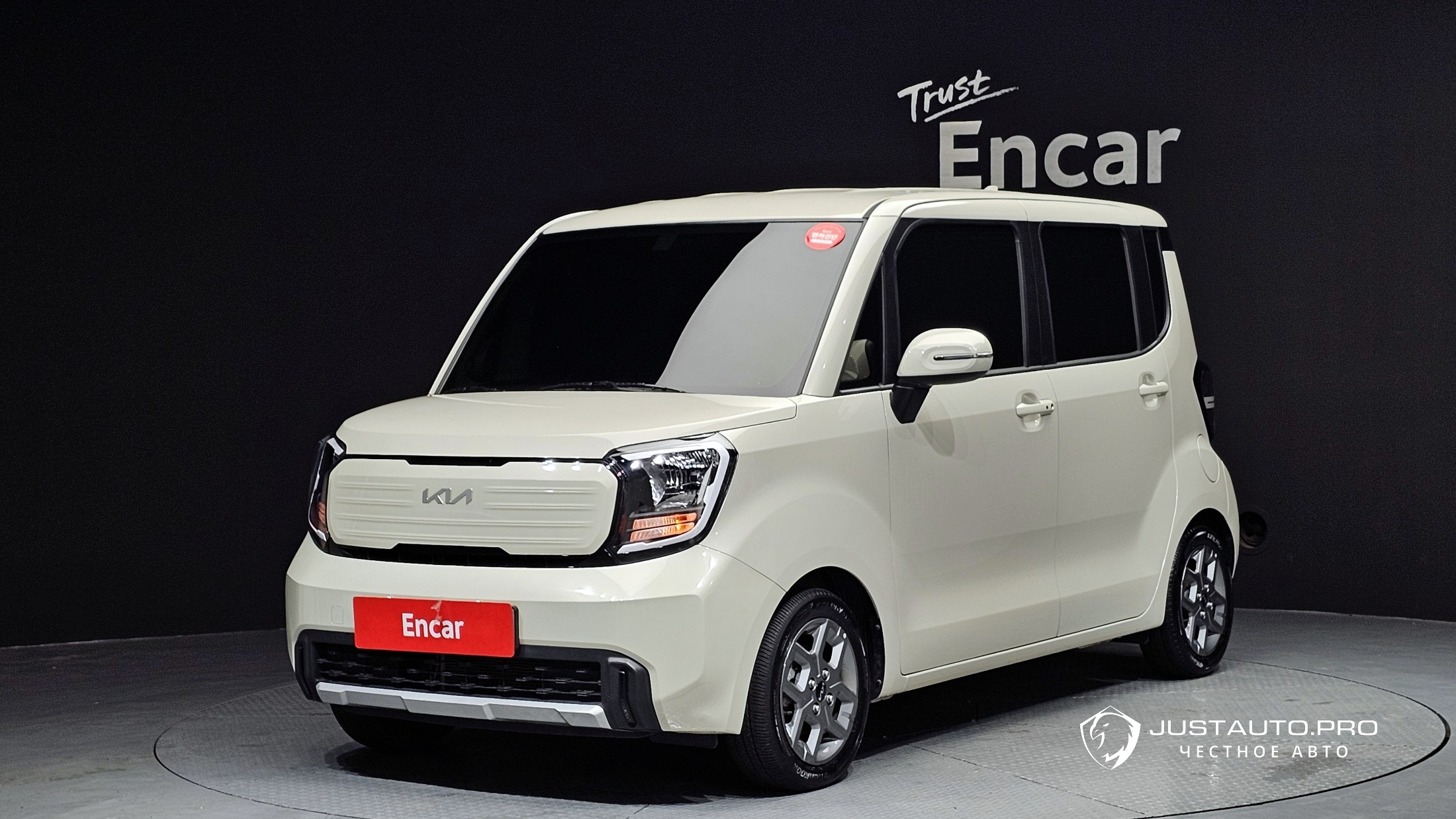 Автомобиль Kia RAY