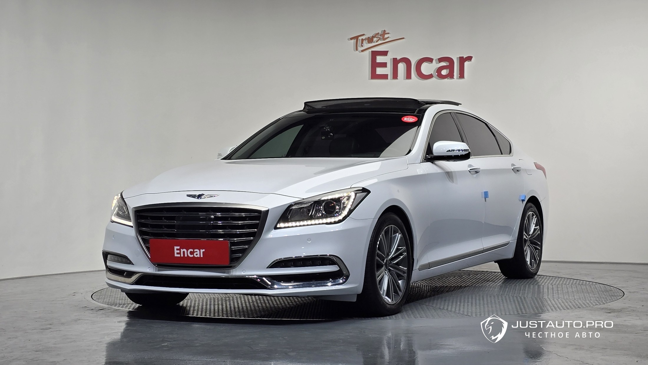 Автомобиль Genesis G80