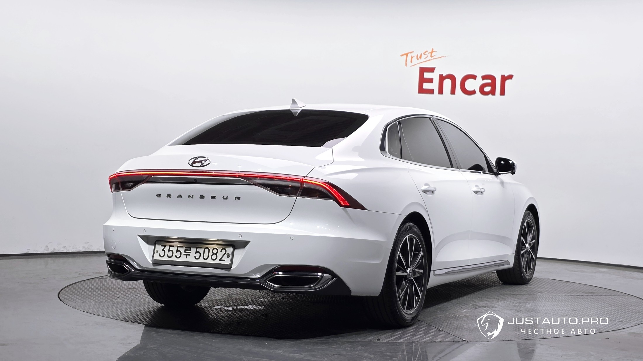 Автомобиль Hyundai Grandeur