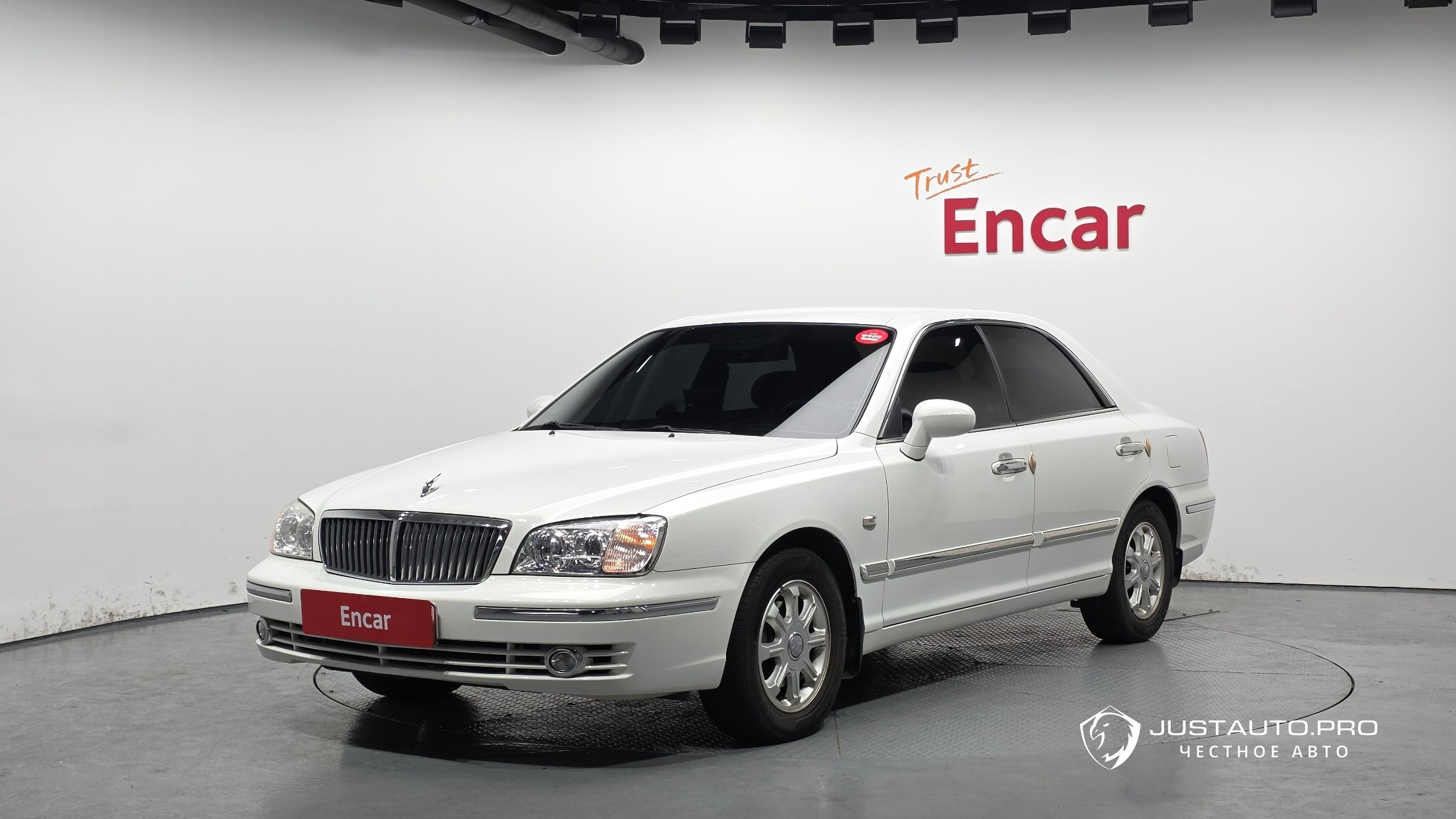 Автомобиль Hyundai Grandeur