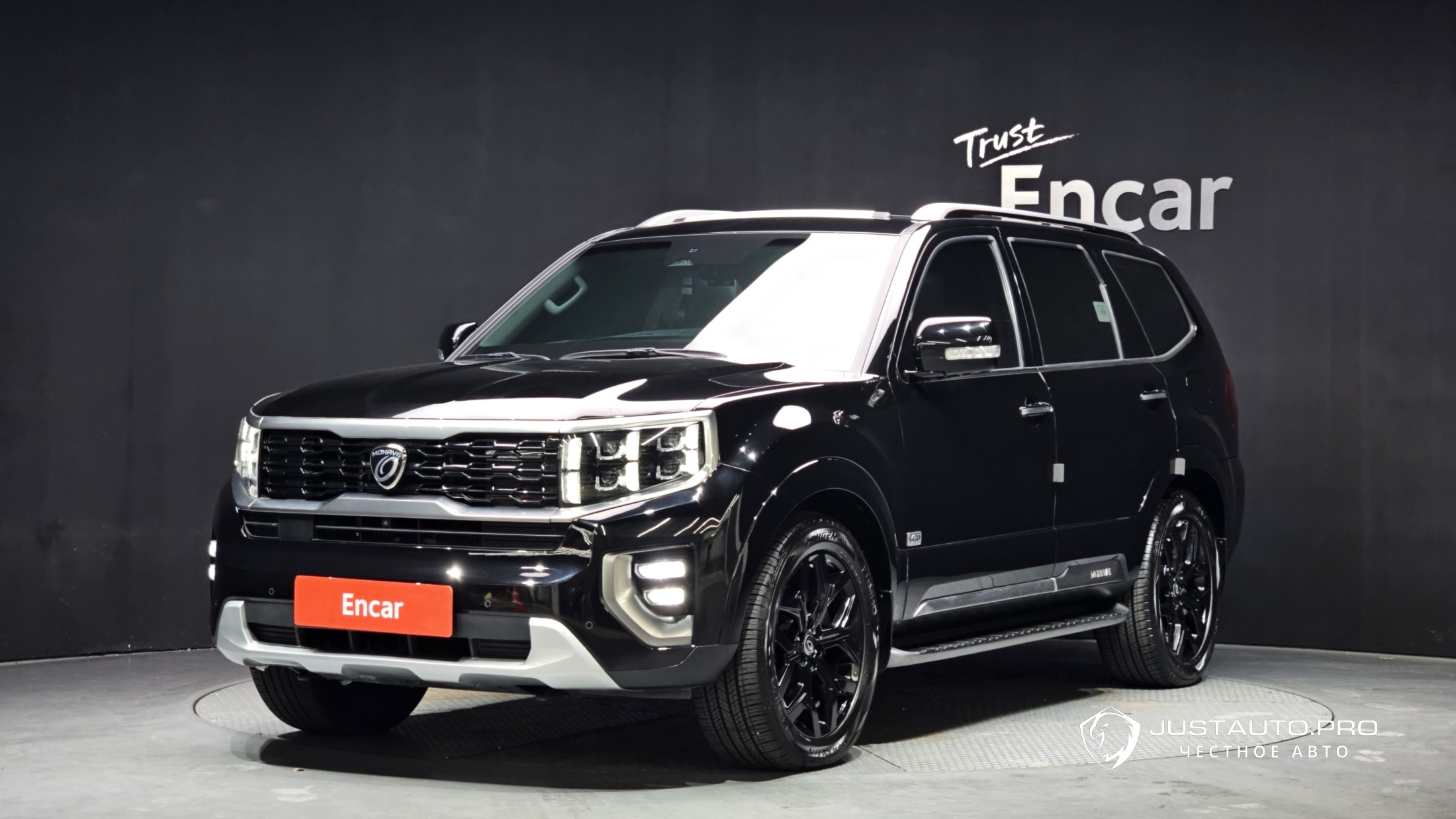 Автомобиль Kia Mohave