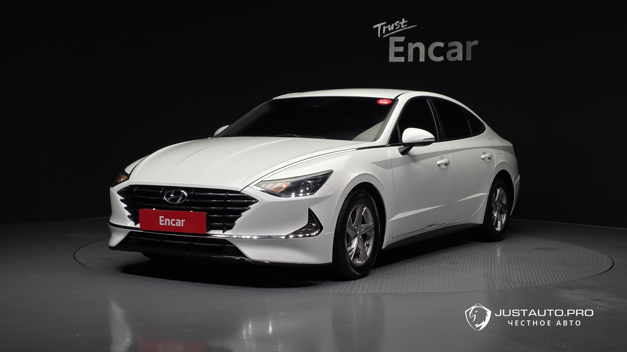 Автомобиль Hyundai Sonata