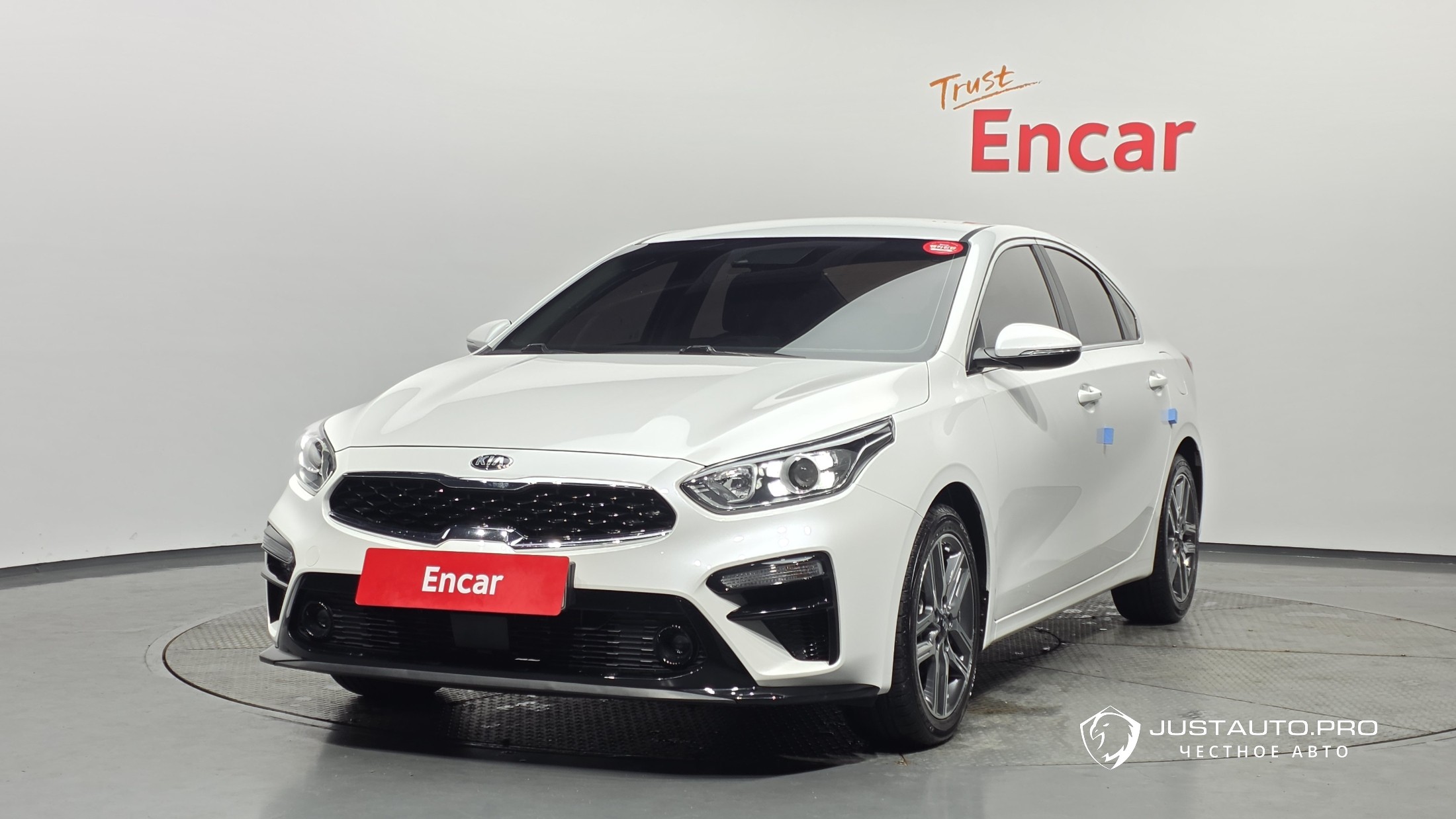 Автомобиль Kia K3