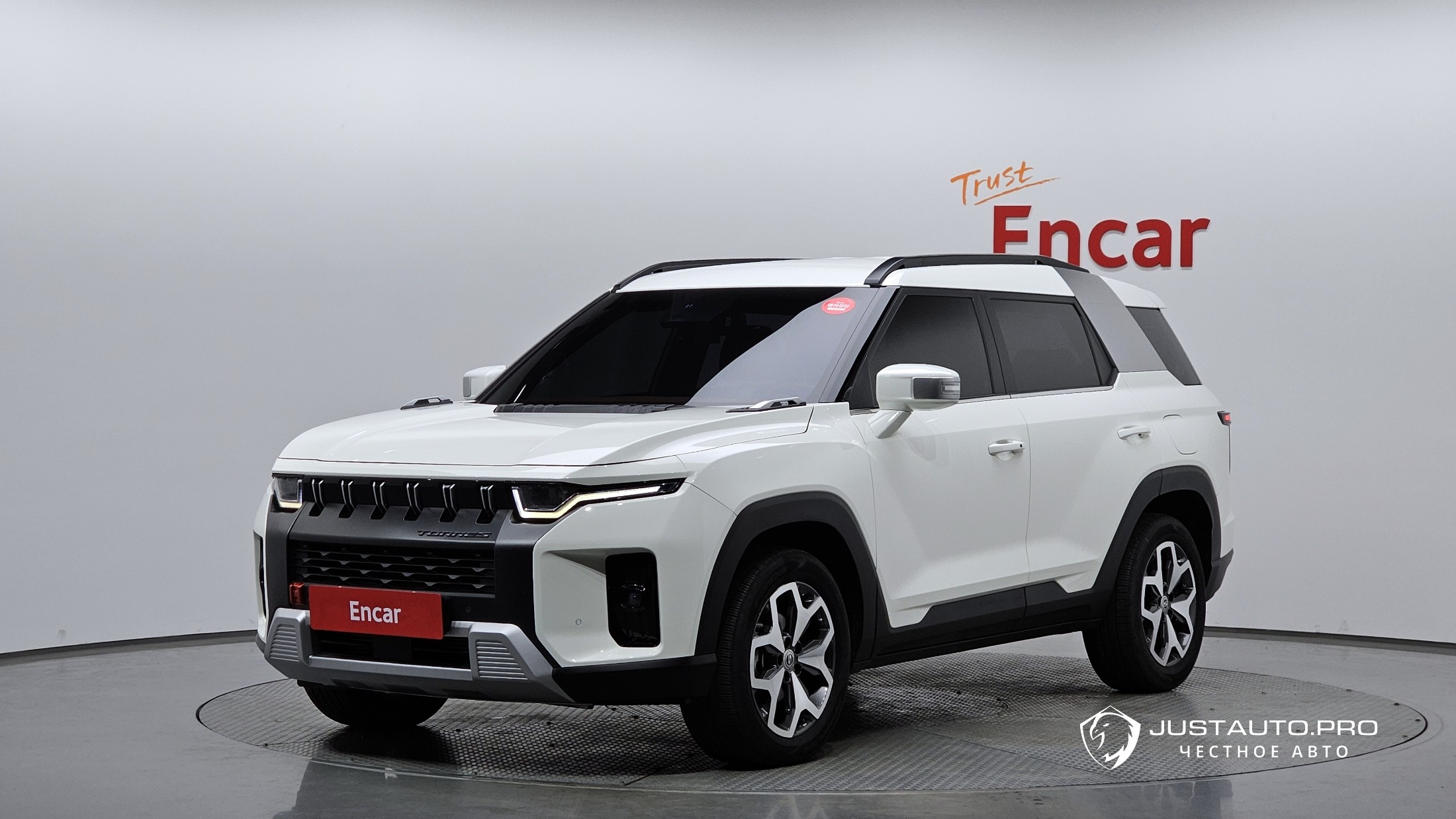 Автомобиль KG_Mobility_Ssangyong Torres