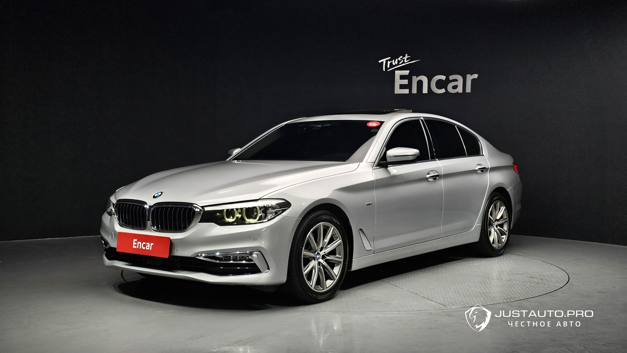 Автомобиль BMW 5-Series