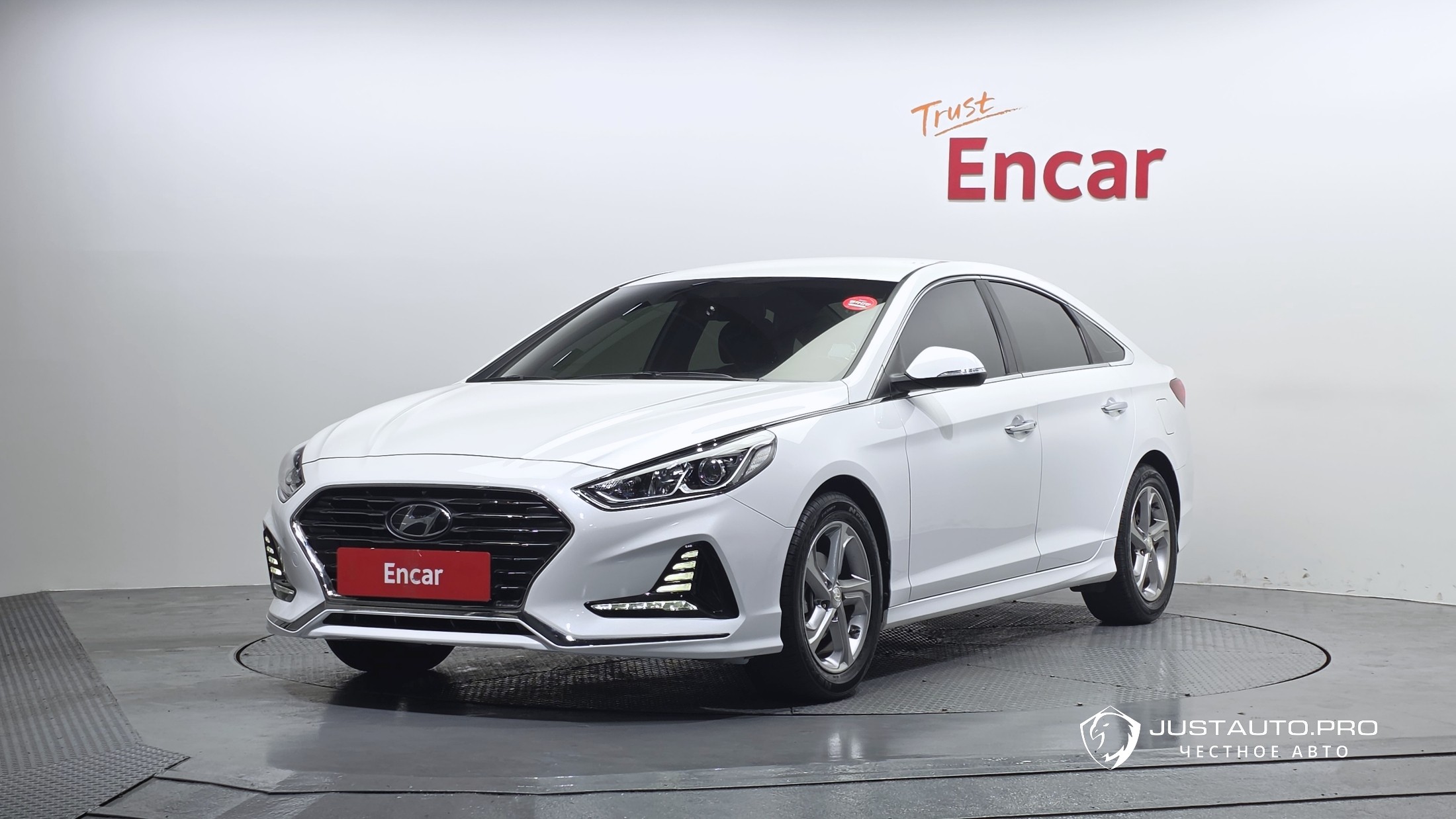 Автомобиль Hyundai Sonata