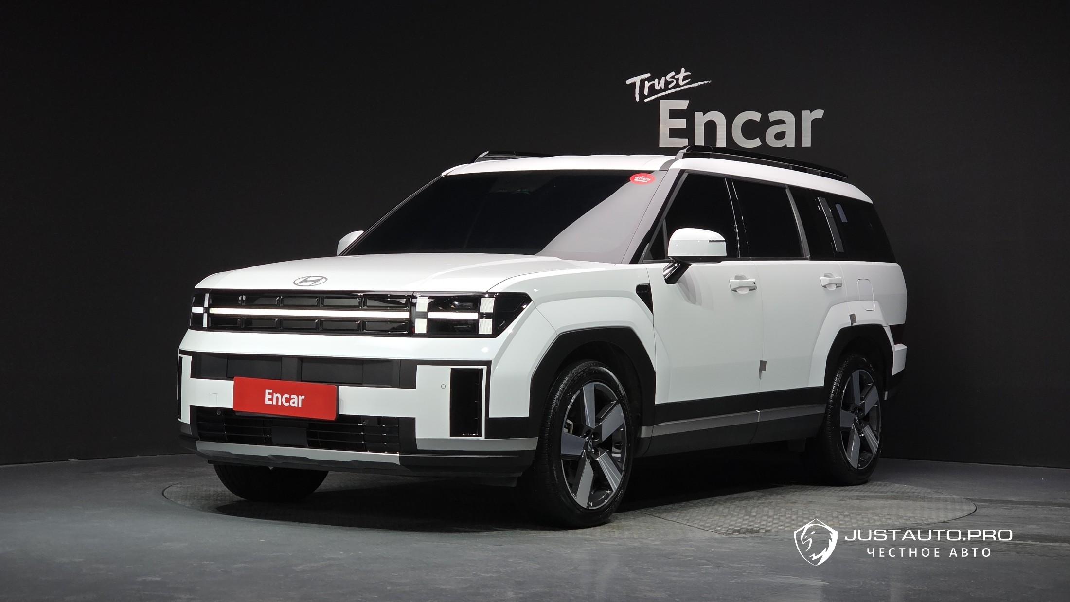 Автомобиль Hyundai Santafe