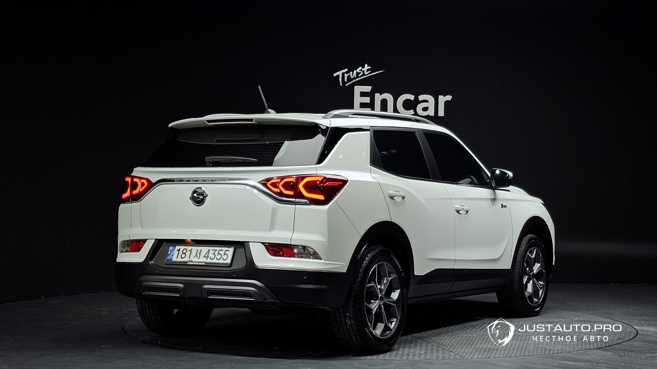 Автомобиль KG_Mobility_Ssangyong KORANDO