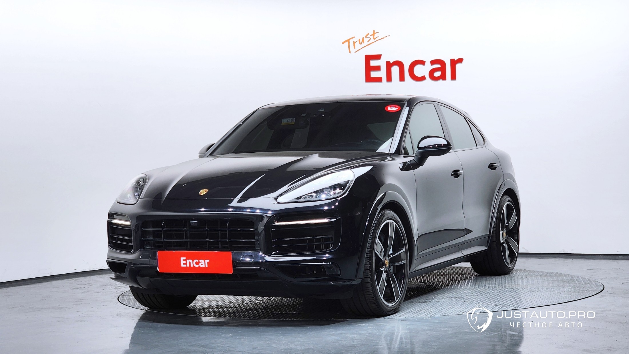 Автомобиль Porsche Cayenne