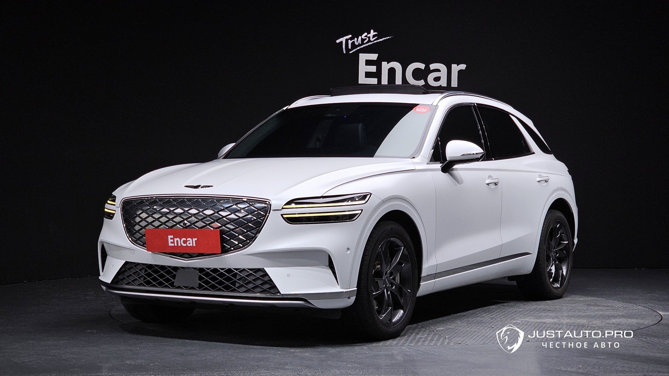 Автомобиль Genesis GV70
