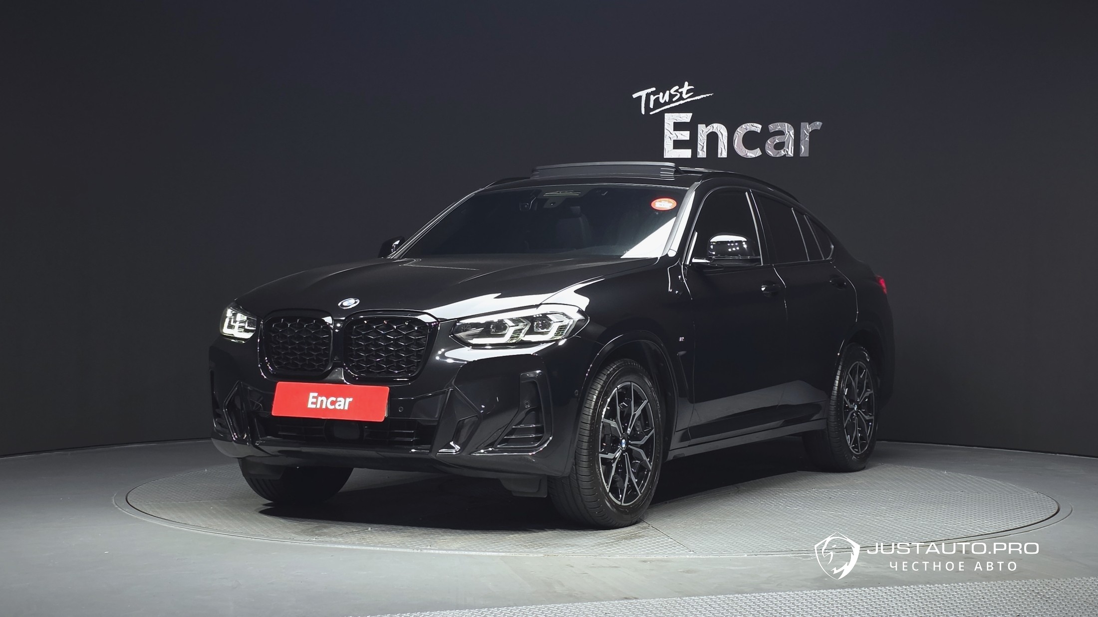 Автомобиль BMW X4