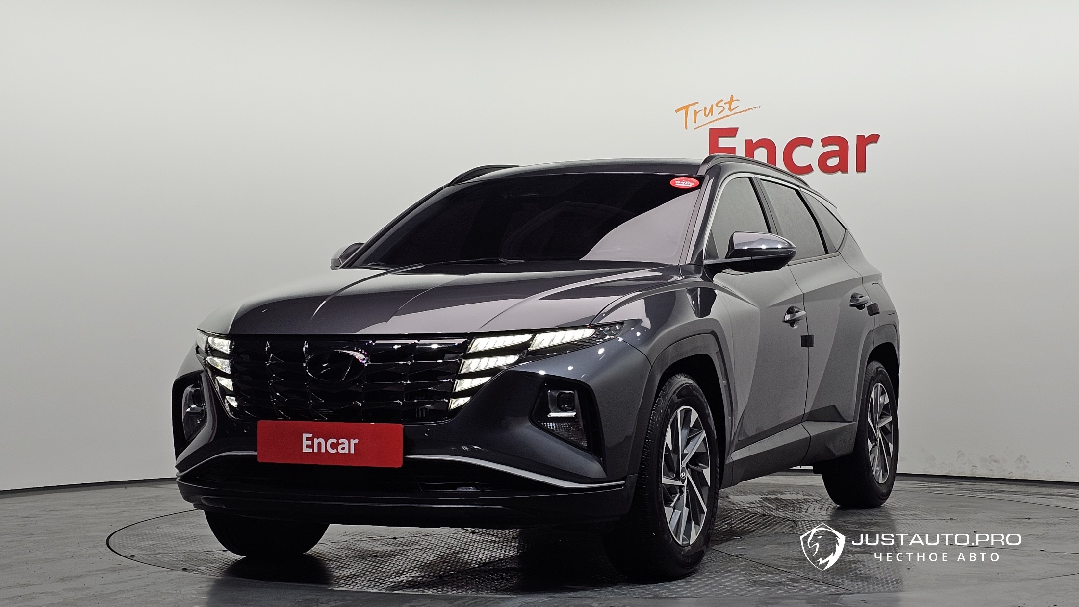 Автомобиль Hyundai Tucson