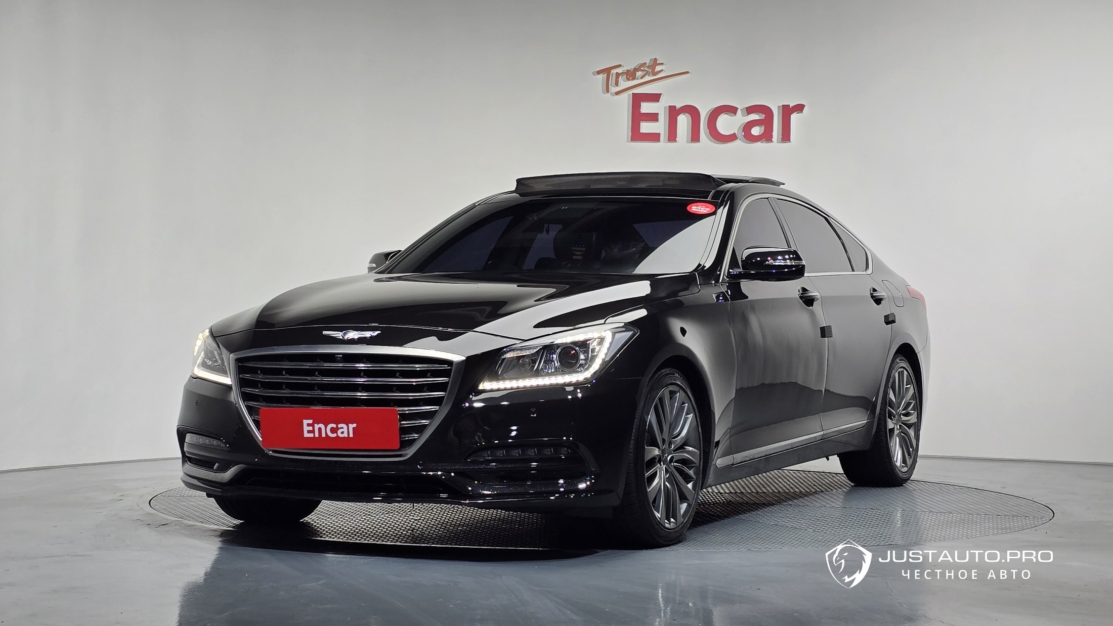 Автомобиль Genesis G80