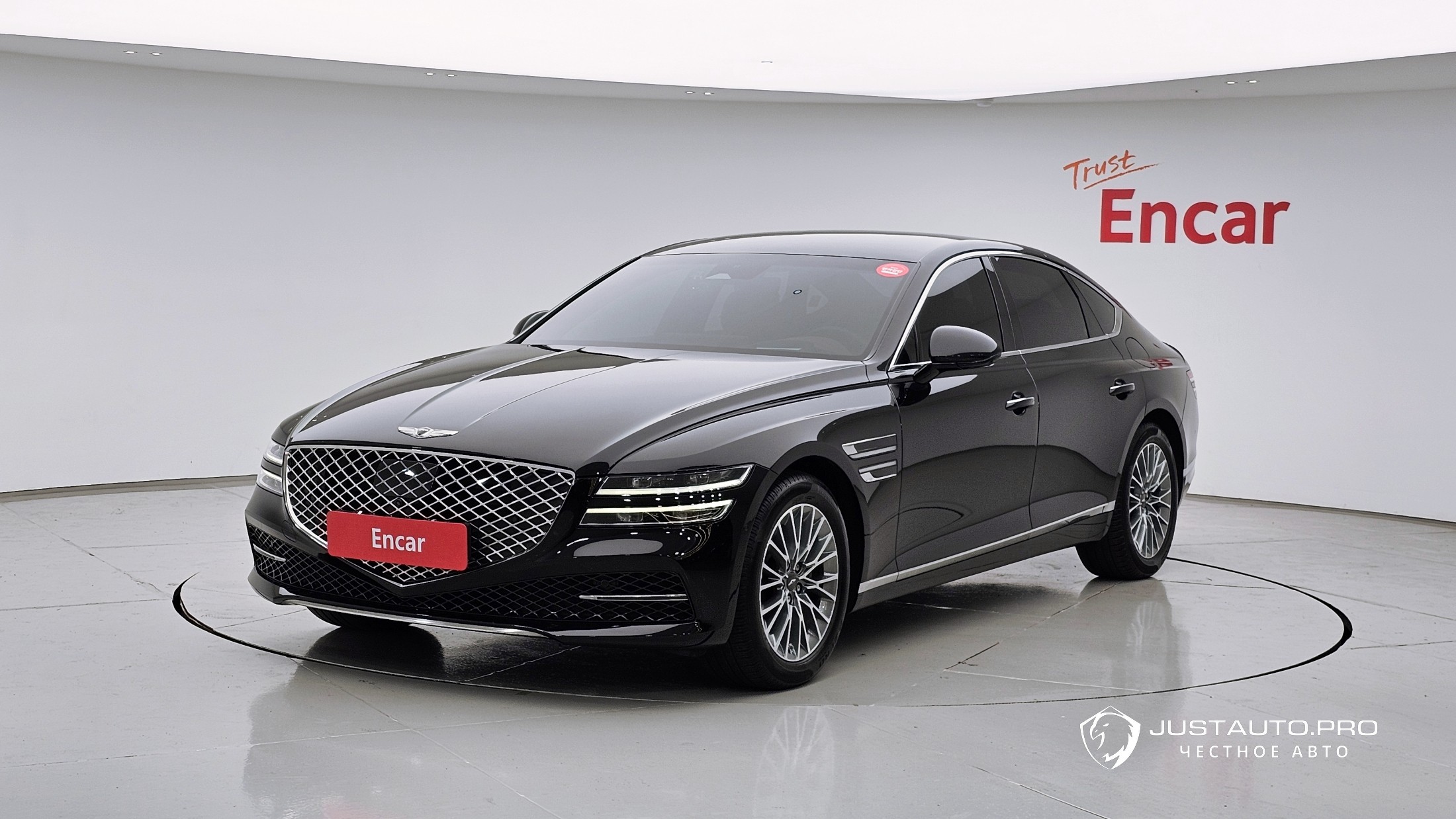 Автомобиль Genesis G80
