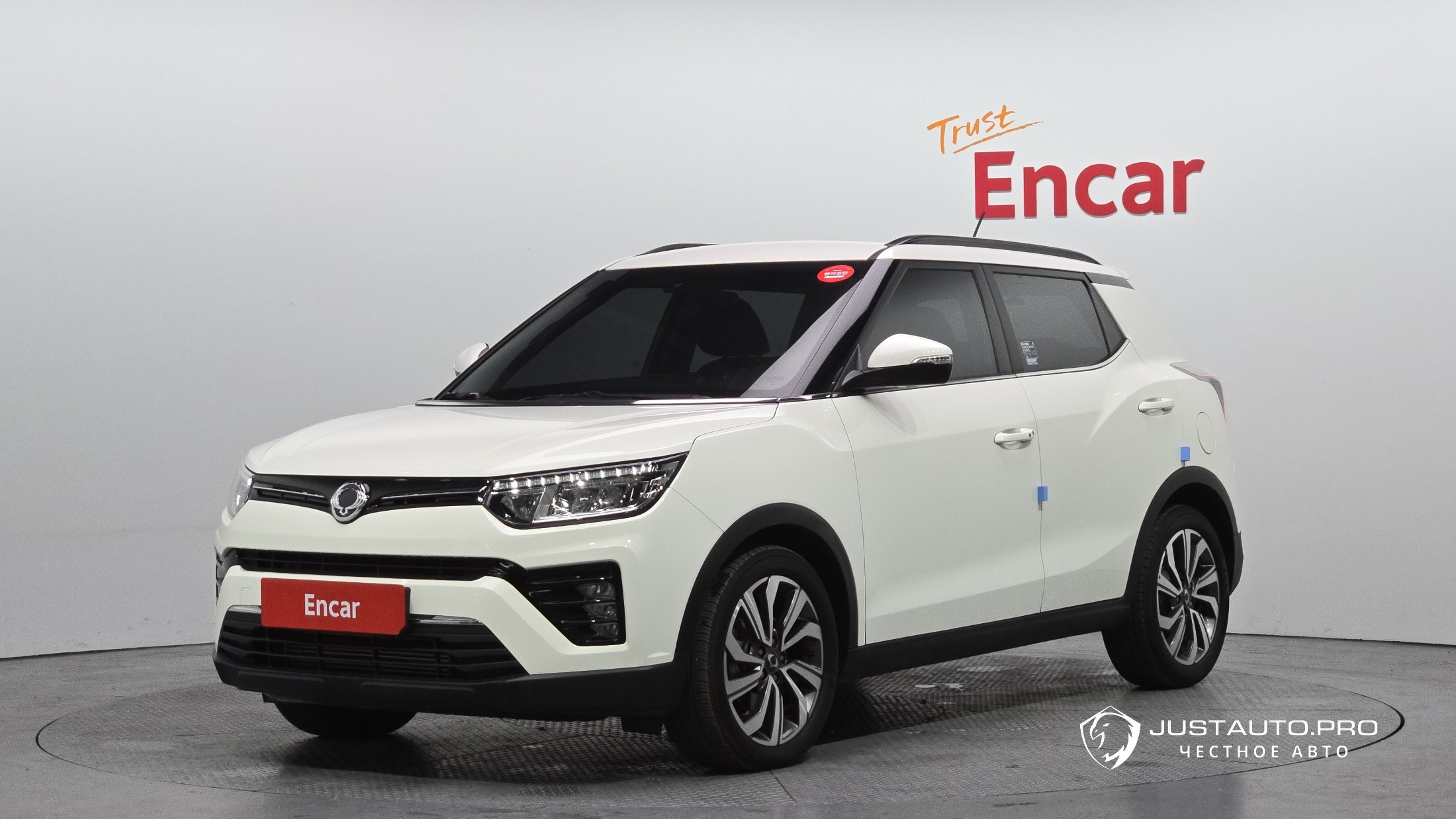 Автомобиль KG_Mobility_Ssangyong TIBOLI