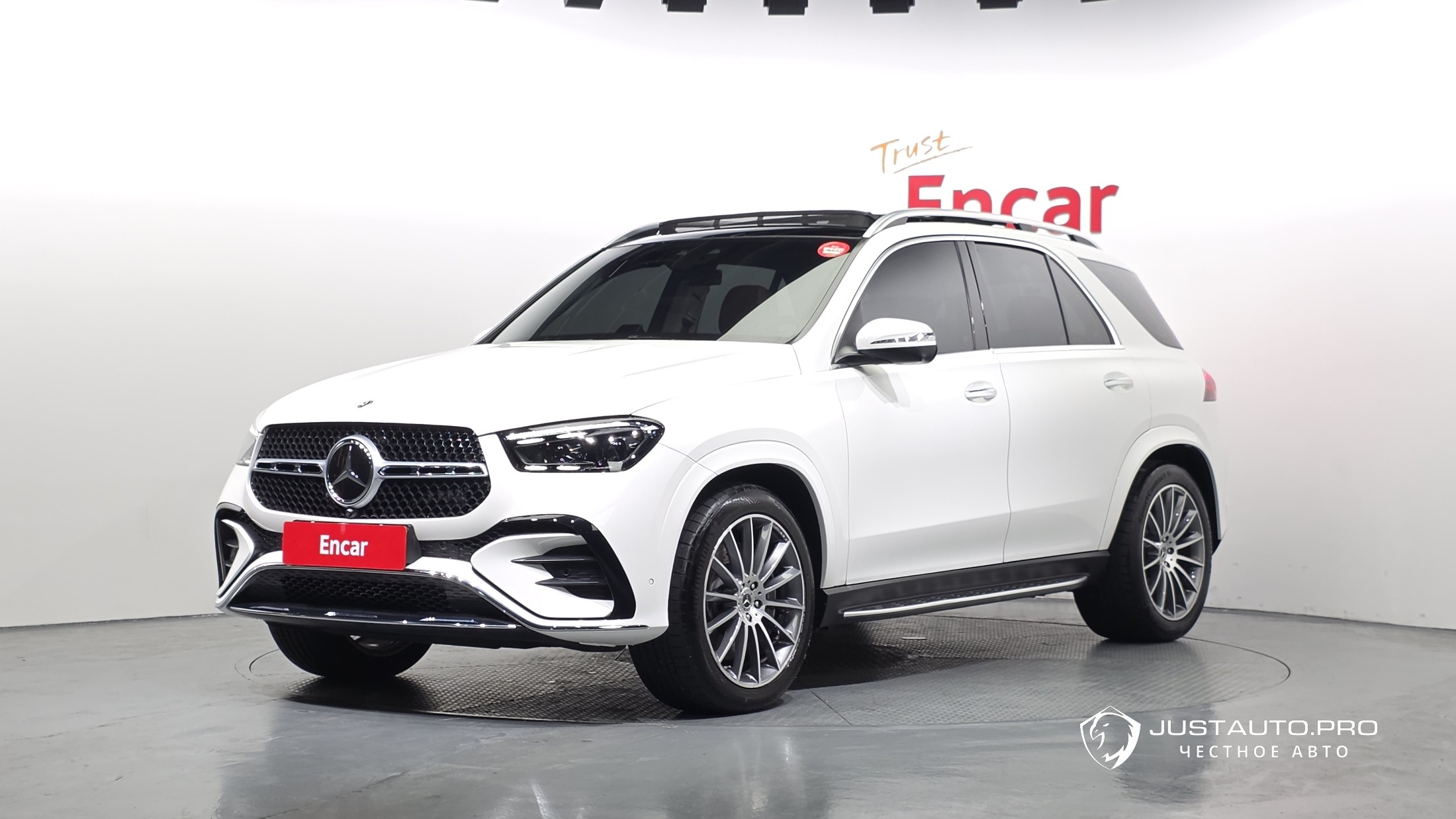 Автомобиль Mercedes-Benz GLE-Class