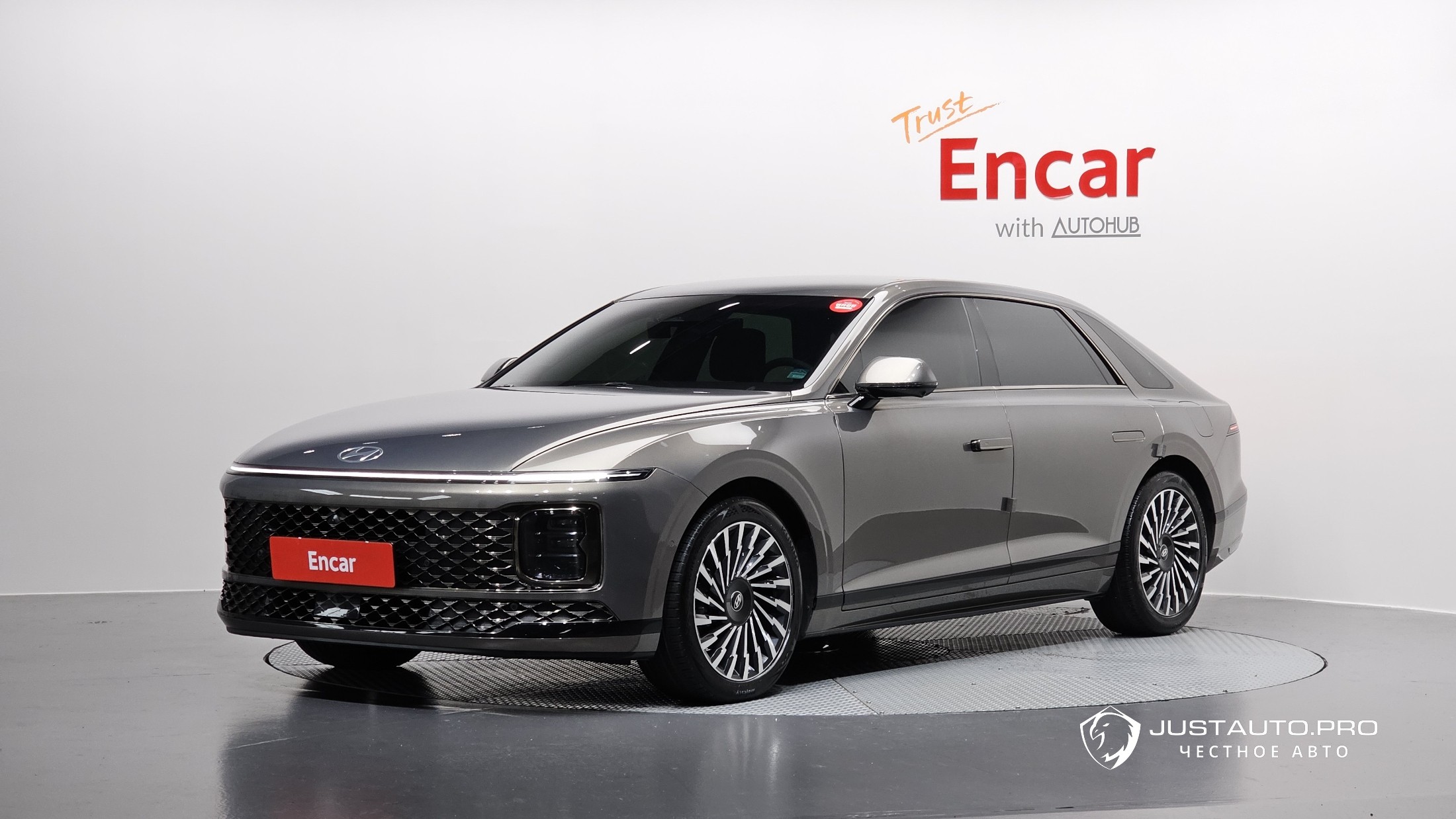 Автомобиль Hyundai Grandeur