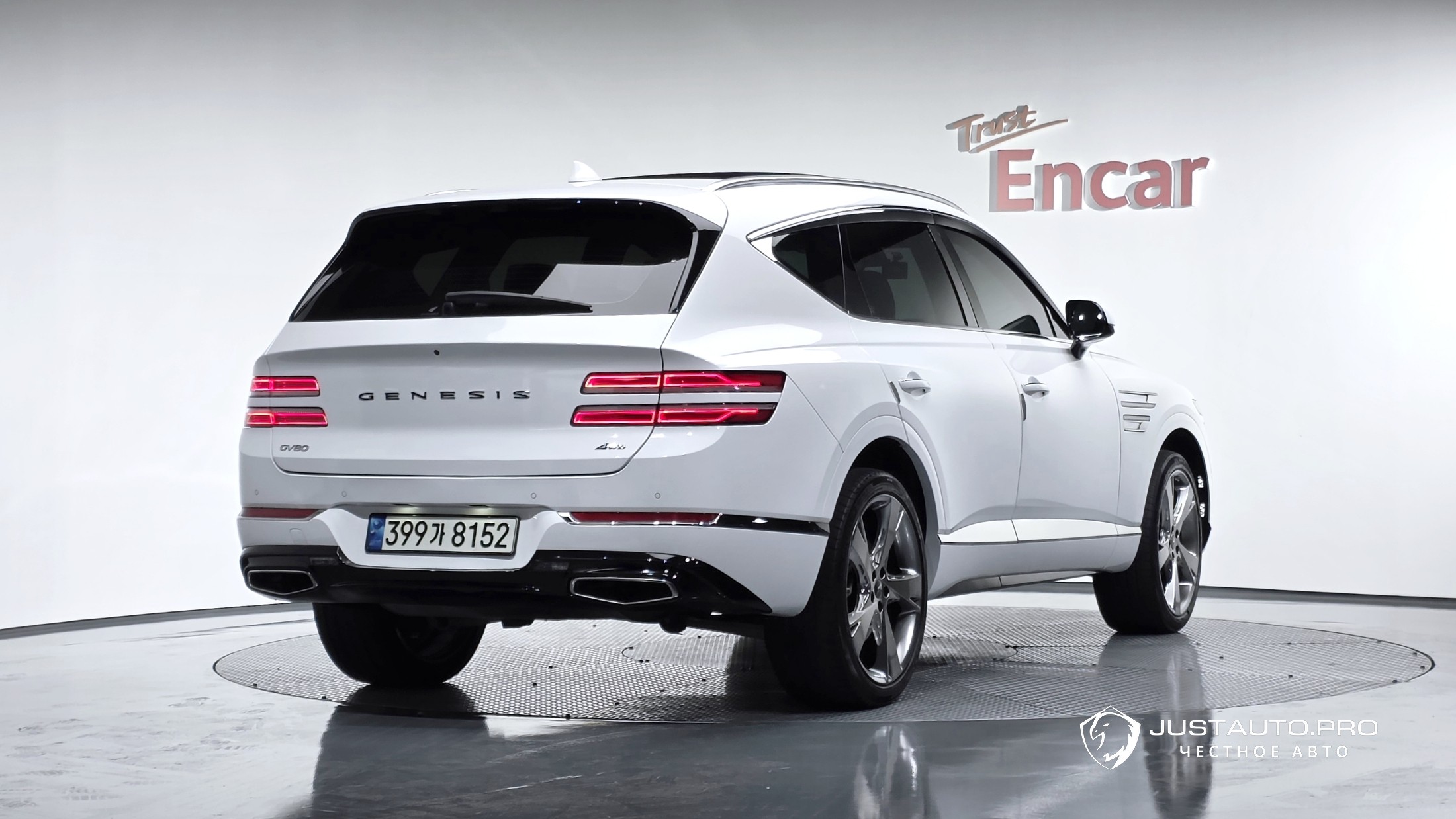 Автомобиль Genesis GV80