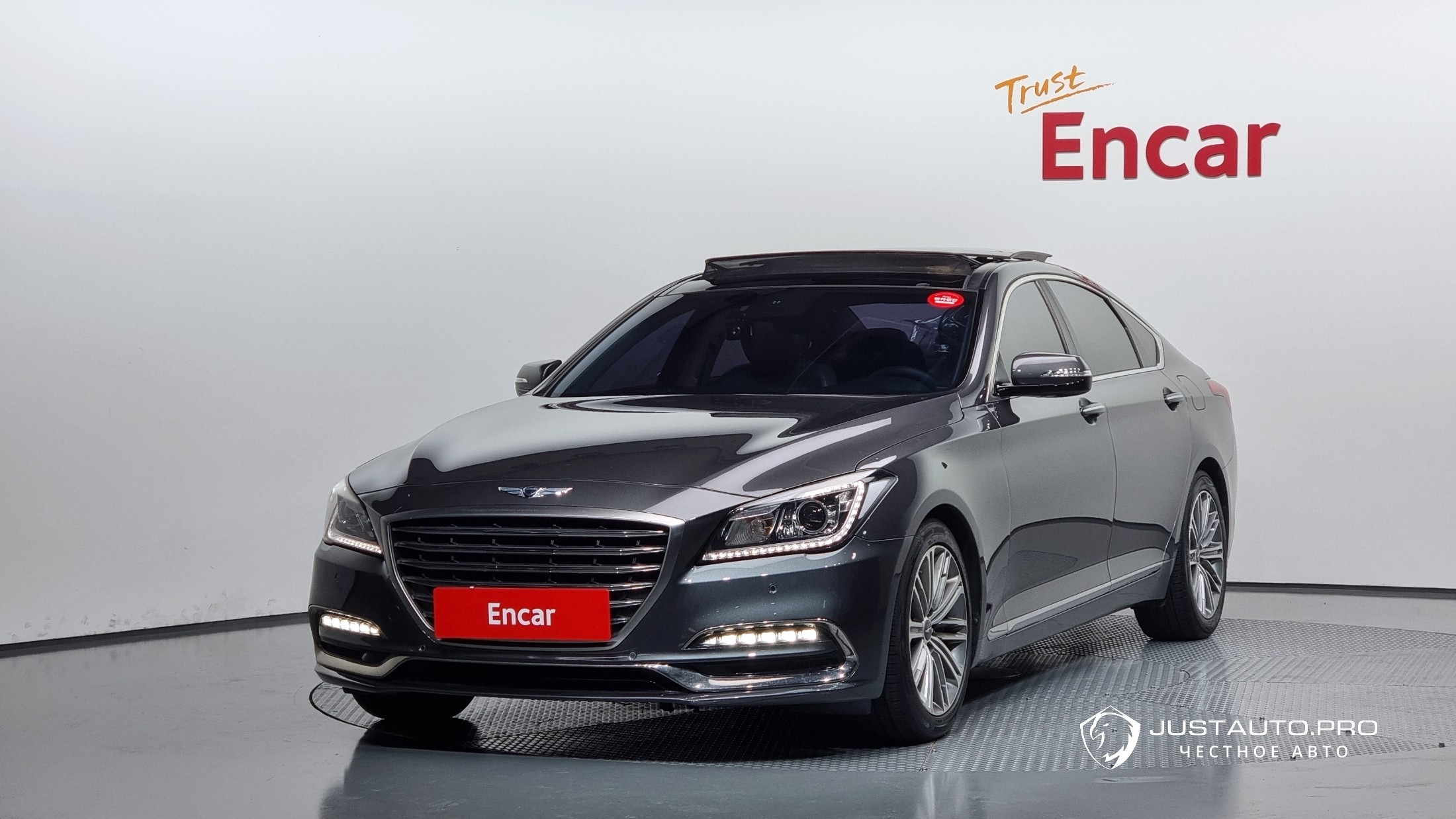 Автомобиль Genesis G80
