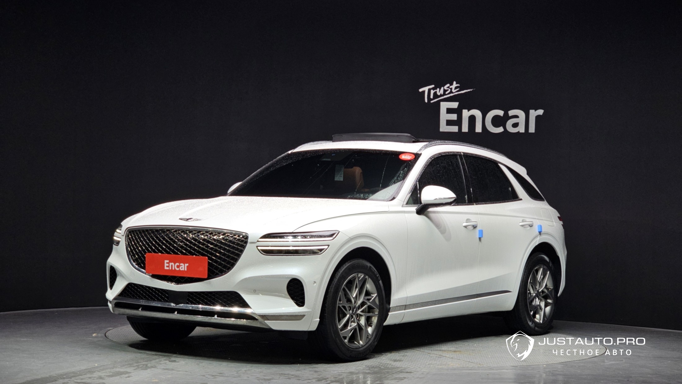 Автомобиль Genesis GV70