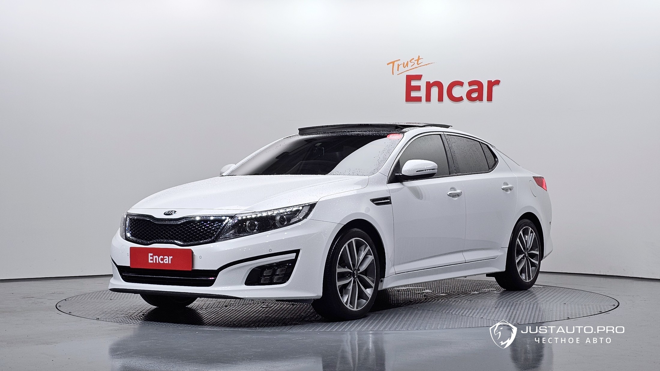 Автомобиль Kia K5