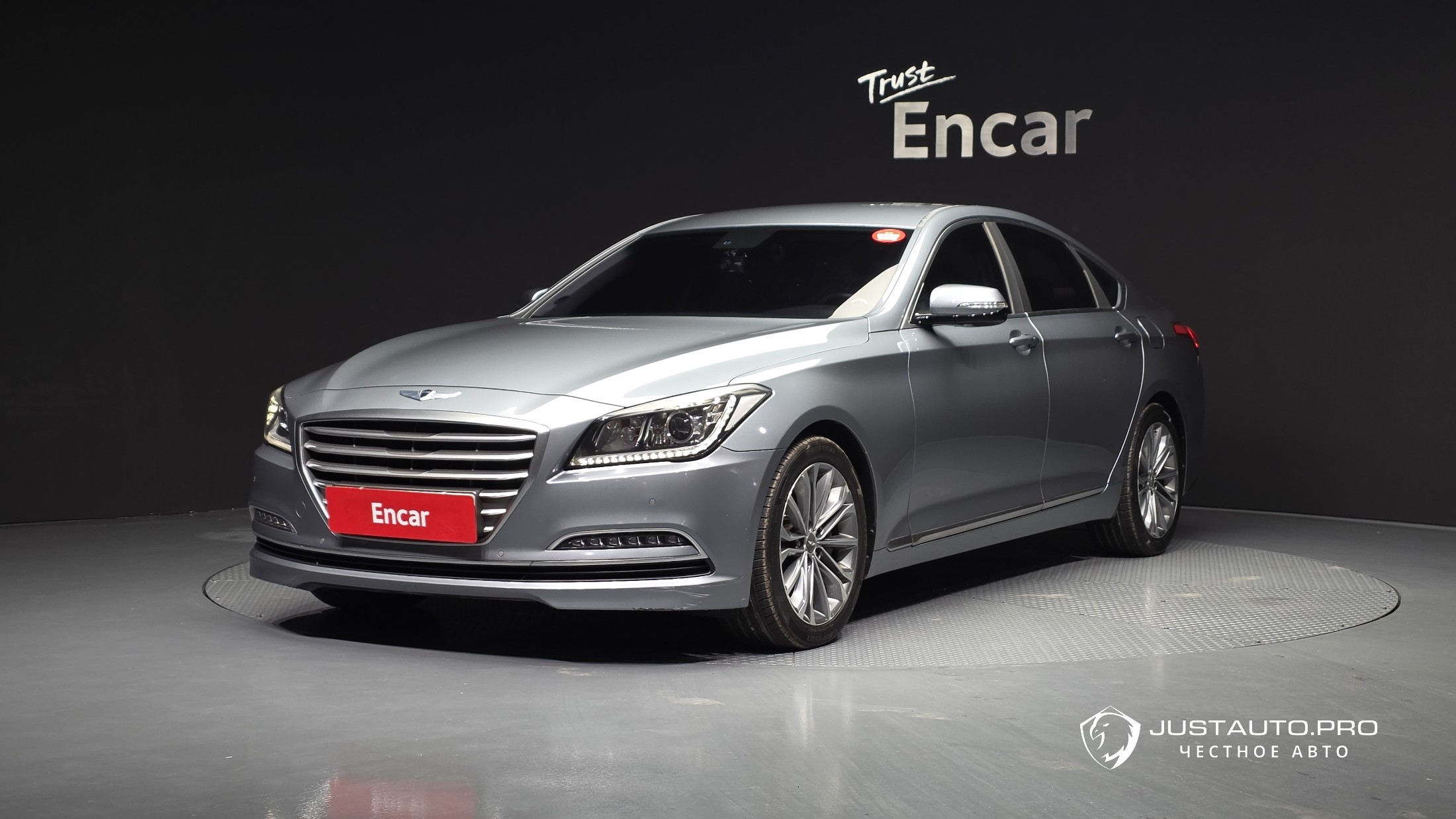 Автомобиль Hyundai Genesis