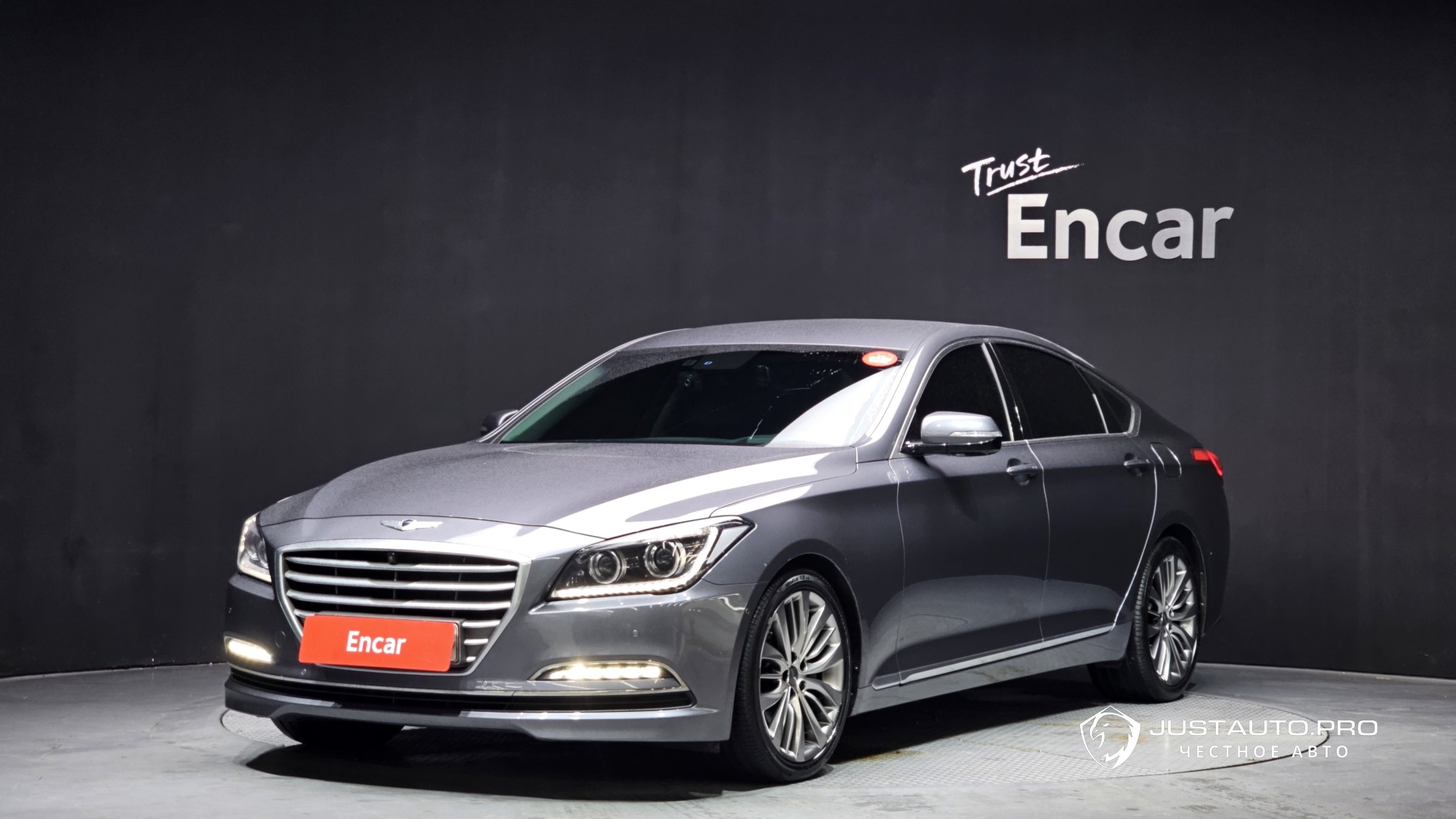 Автомобиль Hyundai Genesis
