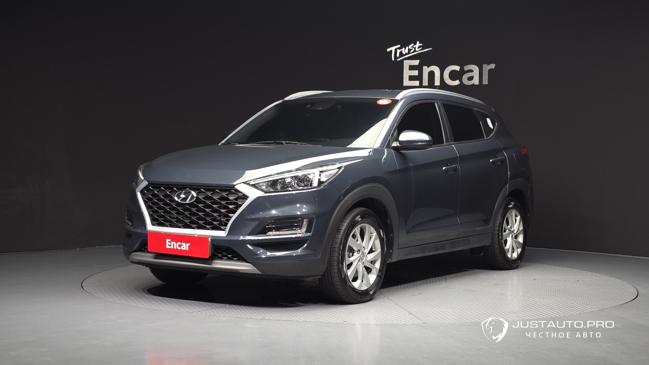 Автомобиль Hyundai Tucson