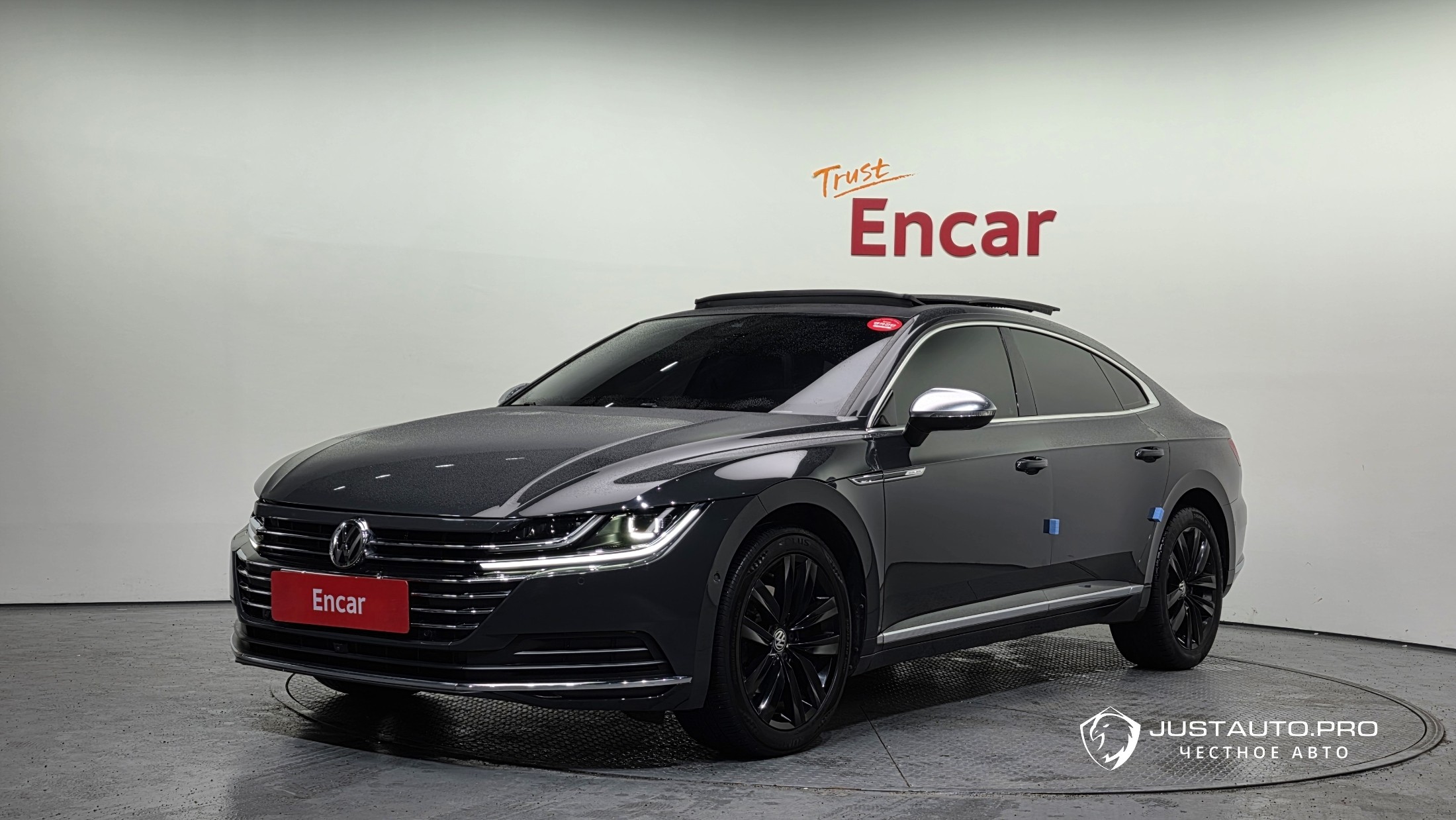 Автомобиль Volkswagen Arteon