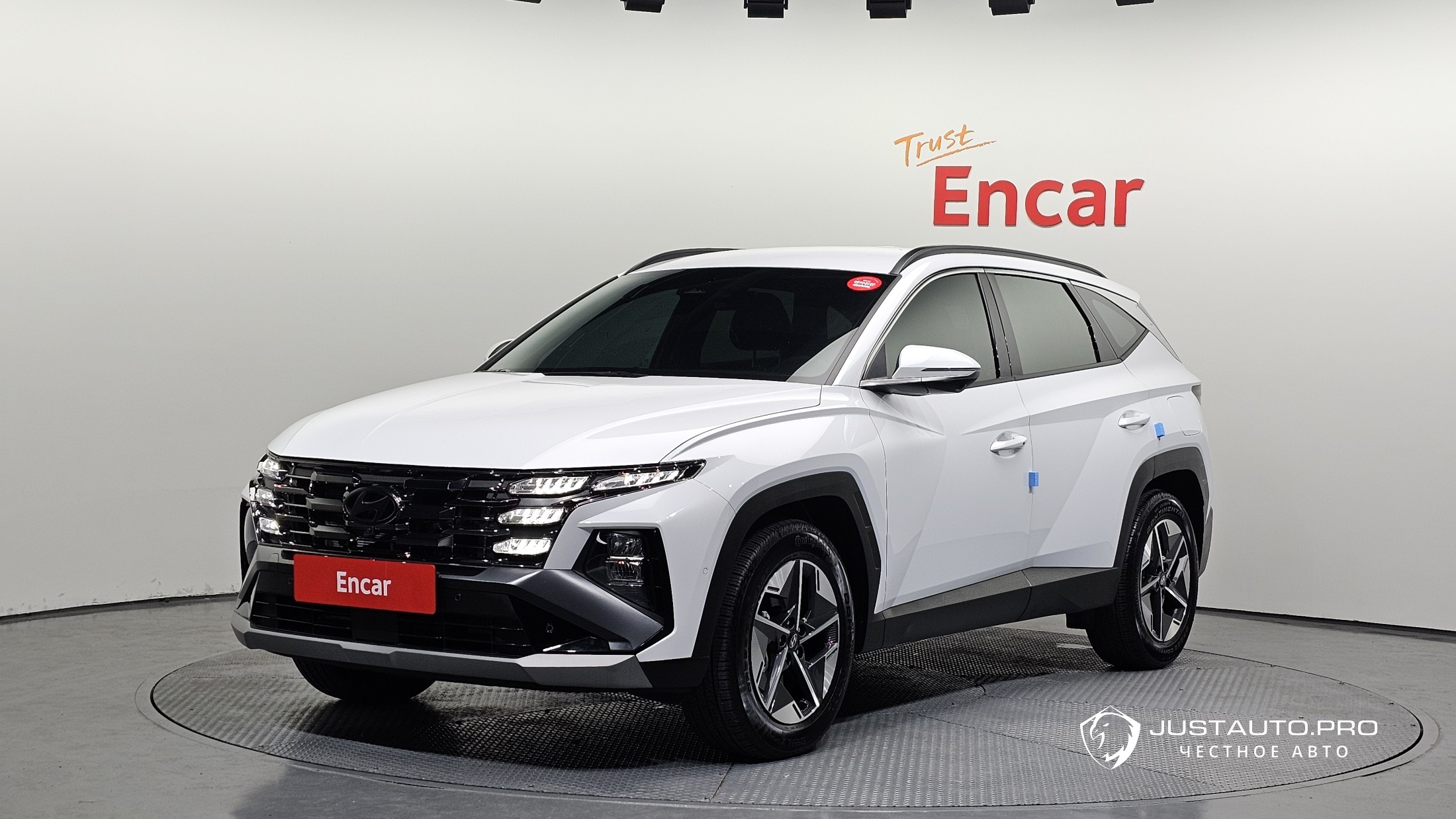 Автомобиль Hyundai Tucson
