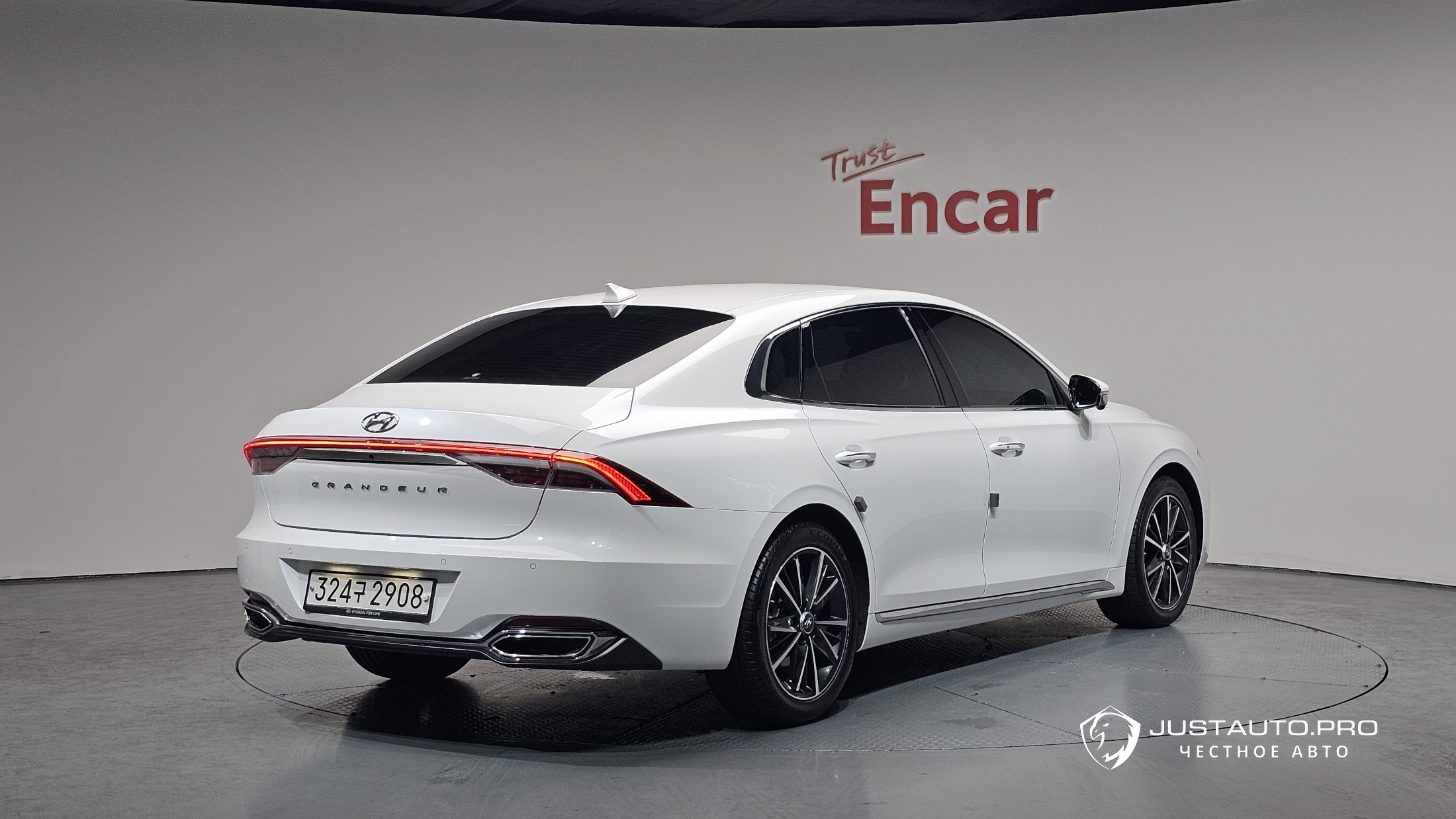 Автомобиль Hyundai Grandeur