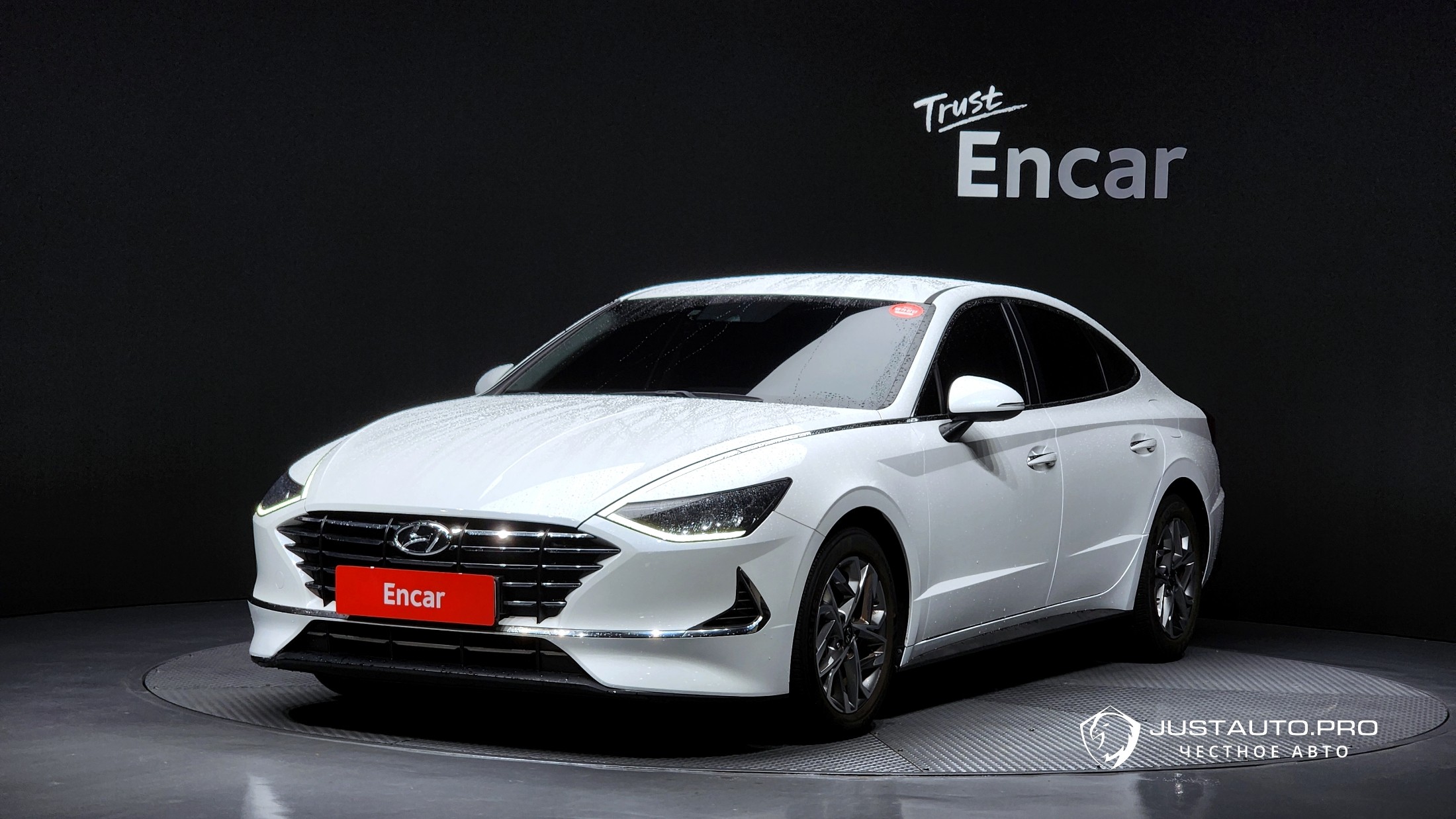 Автомобиль Hyundai Sonata