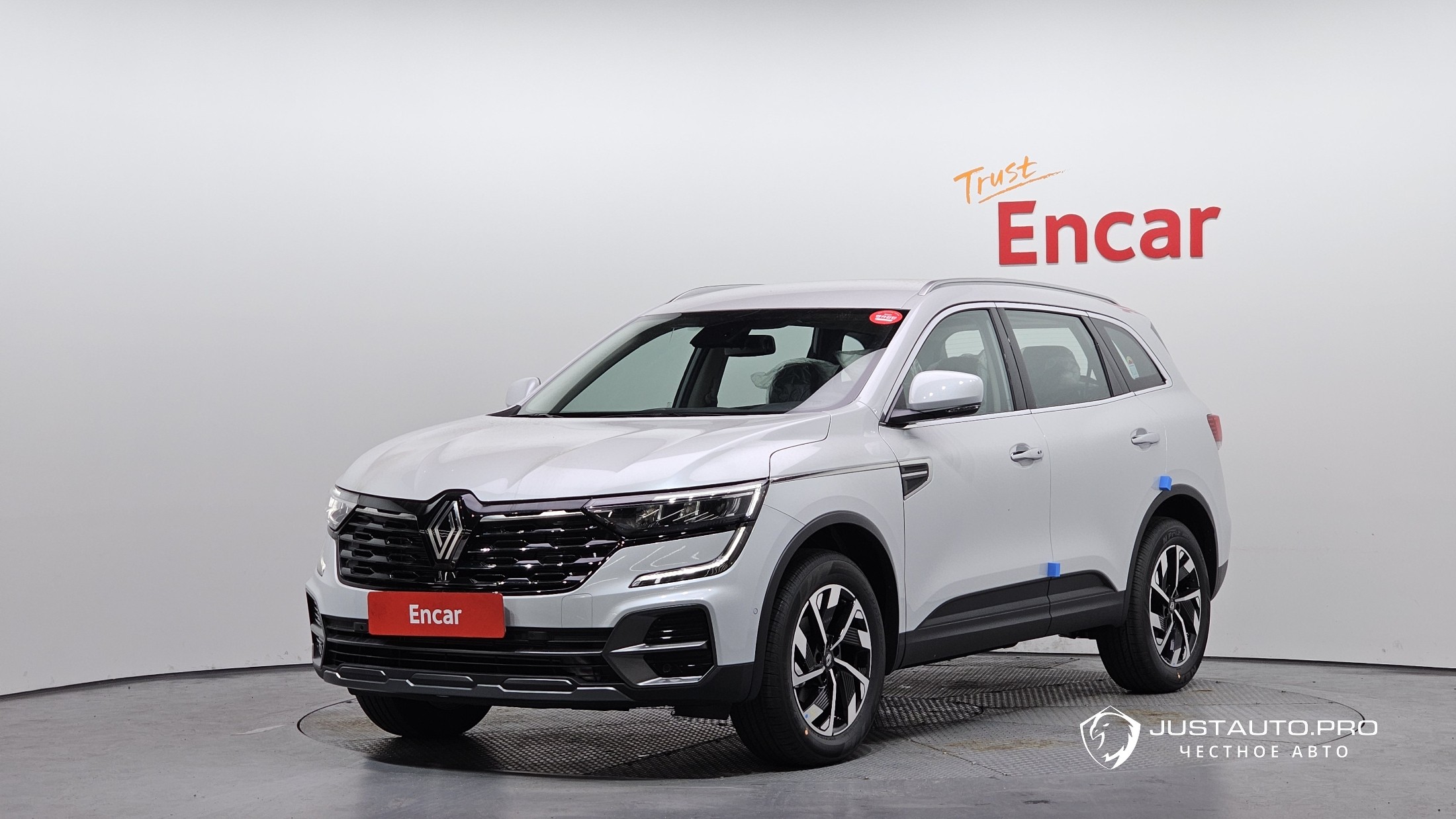 Автомобиль Renault-KoreaSamsung QM6