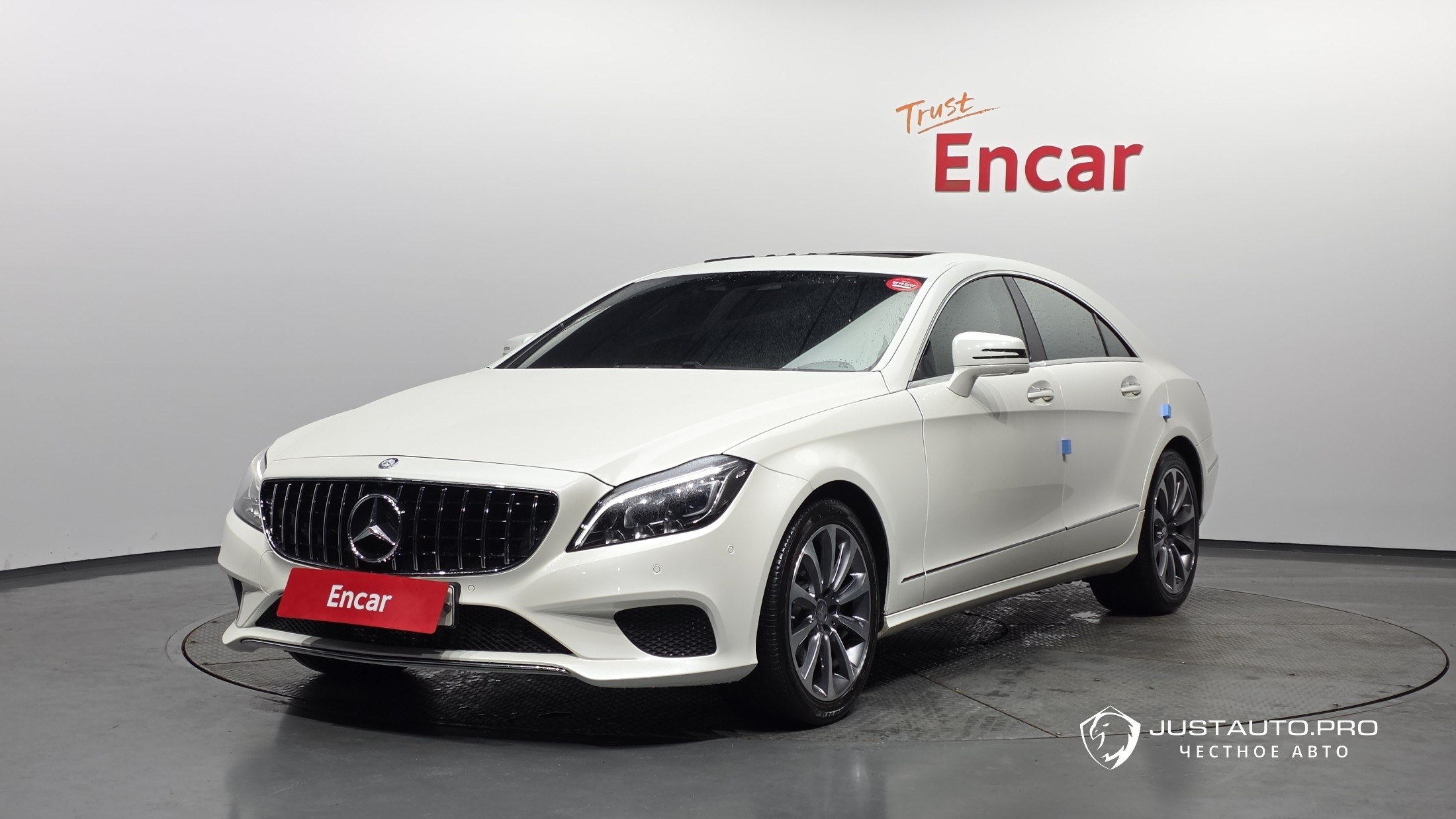 Автомобиль Mercedes-Benz CLS-Class