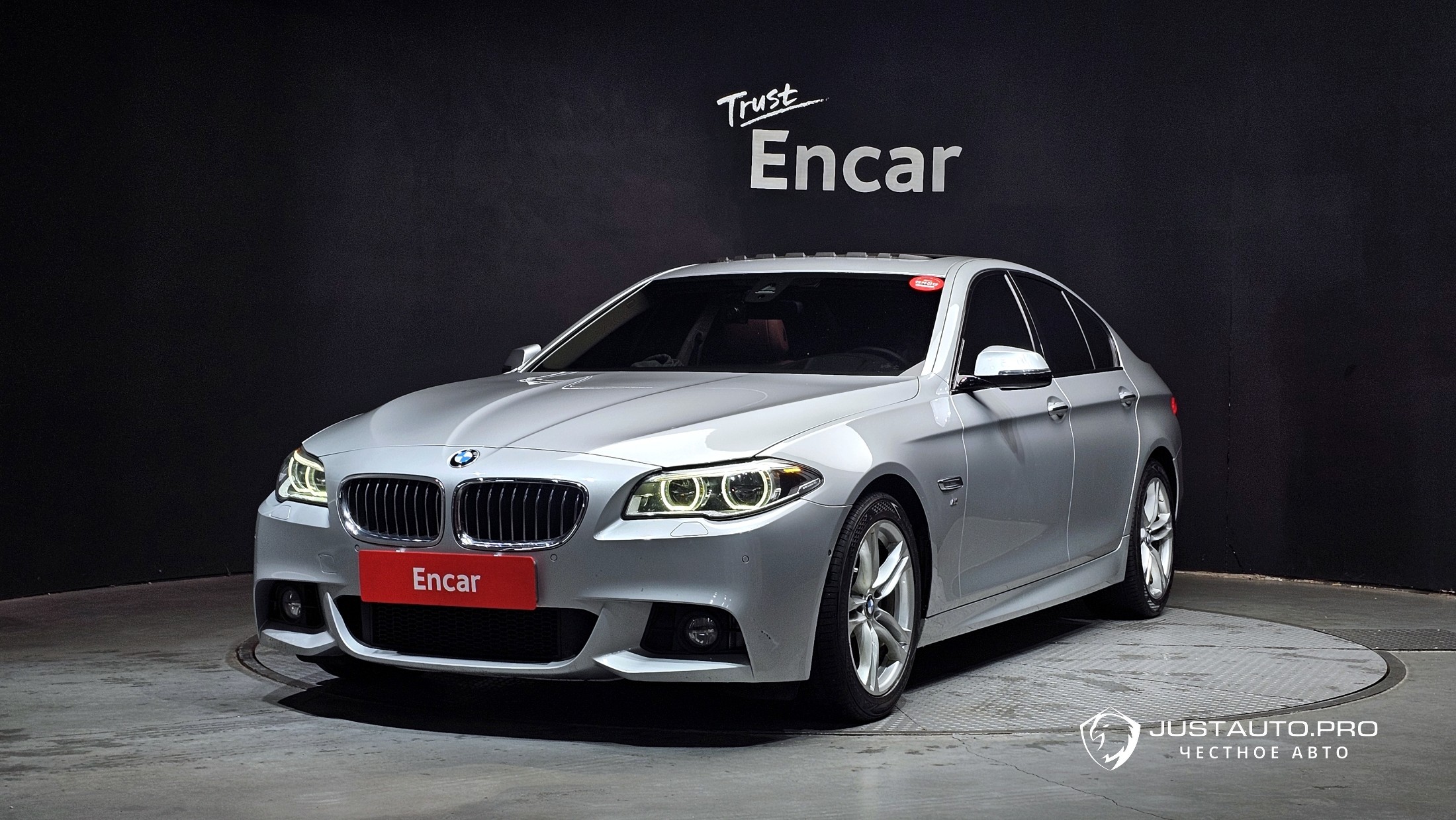 Автомобиль BMW 5-Series