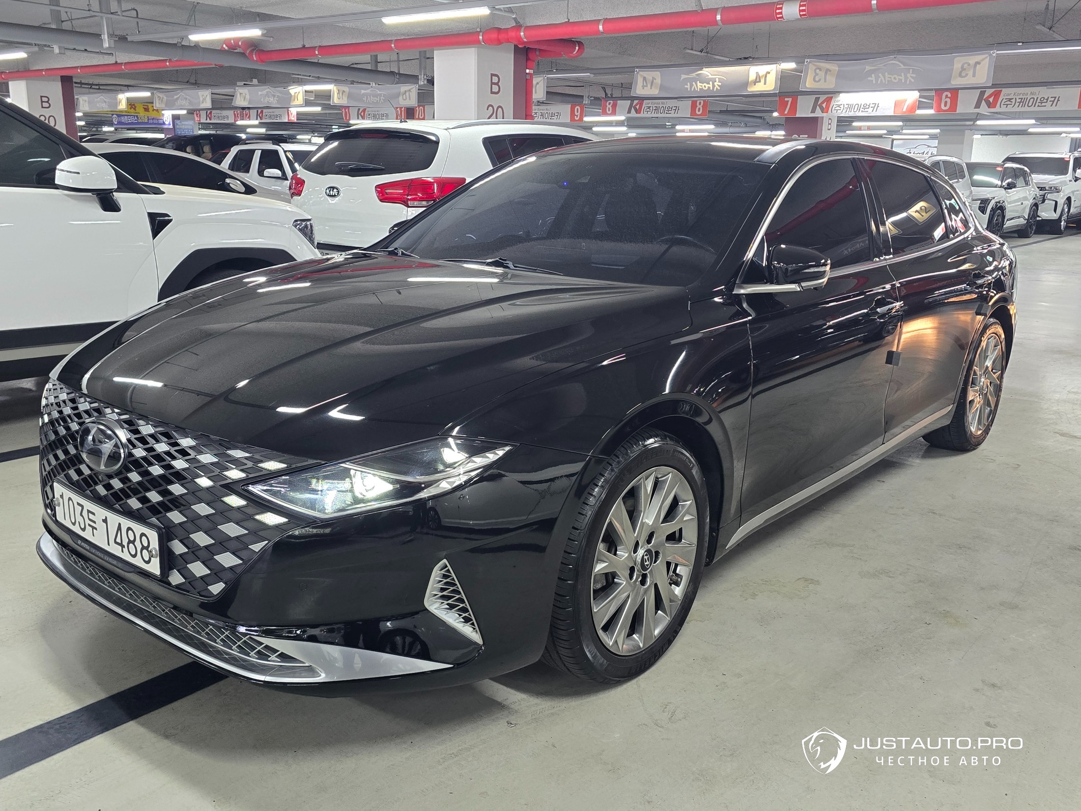 Автомобиль Hyundai Grandeur