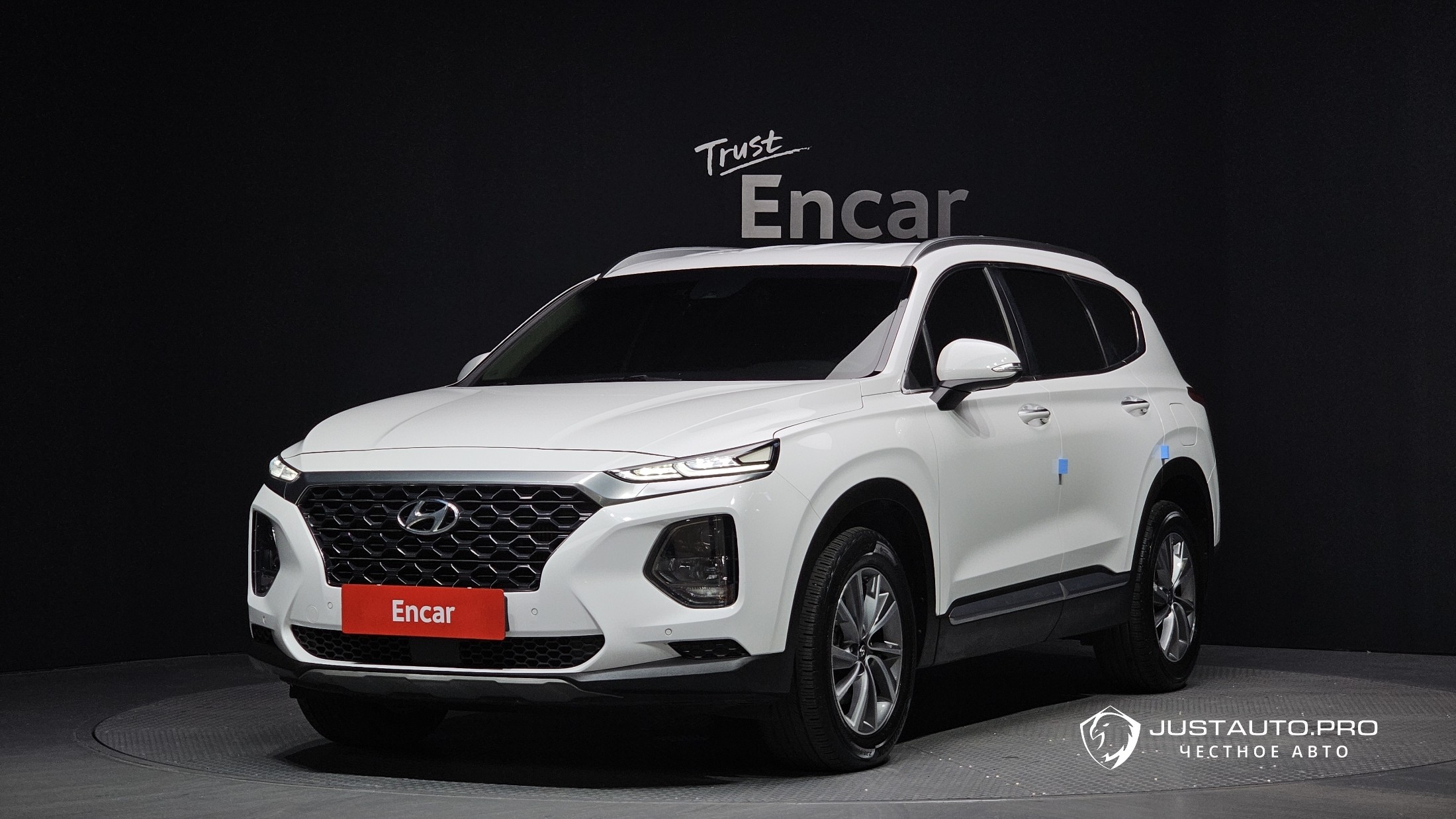 Автомобиль Hyundai Santafe