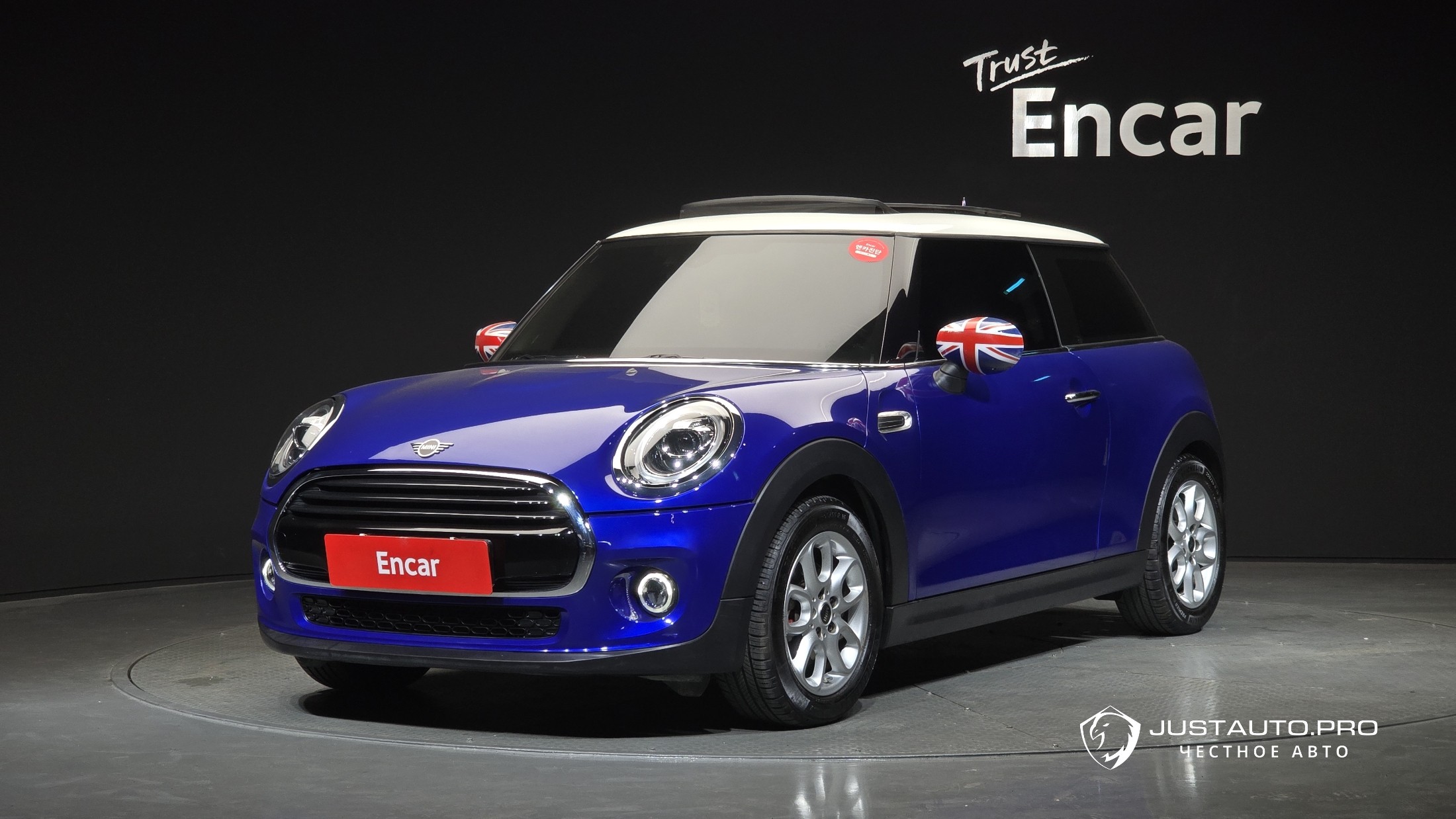 Автомобиль Mini Cooper