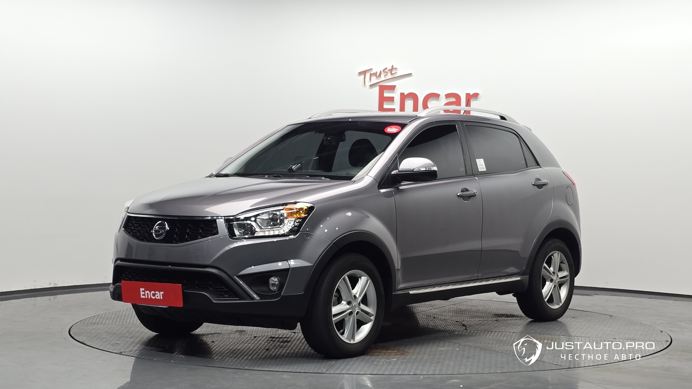 Автомобиль KG_Mobility_Ssangyong KORANDO
