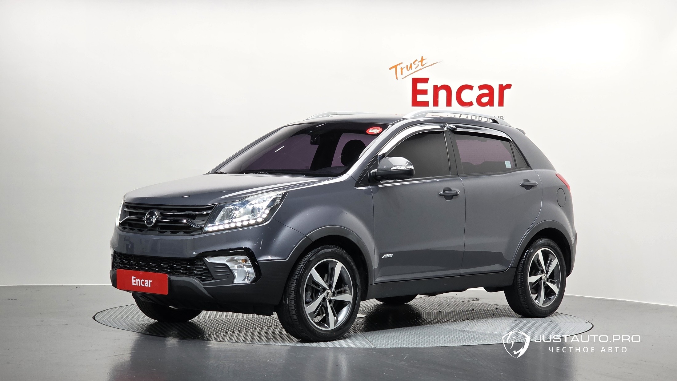 Автомобиль KG_Mobility_Ssangyong KORANDO