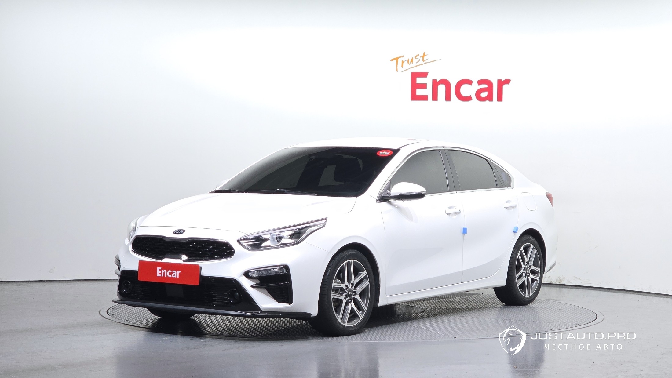 Автомобиль Kia K3