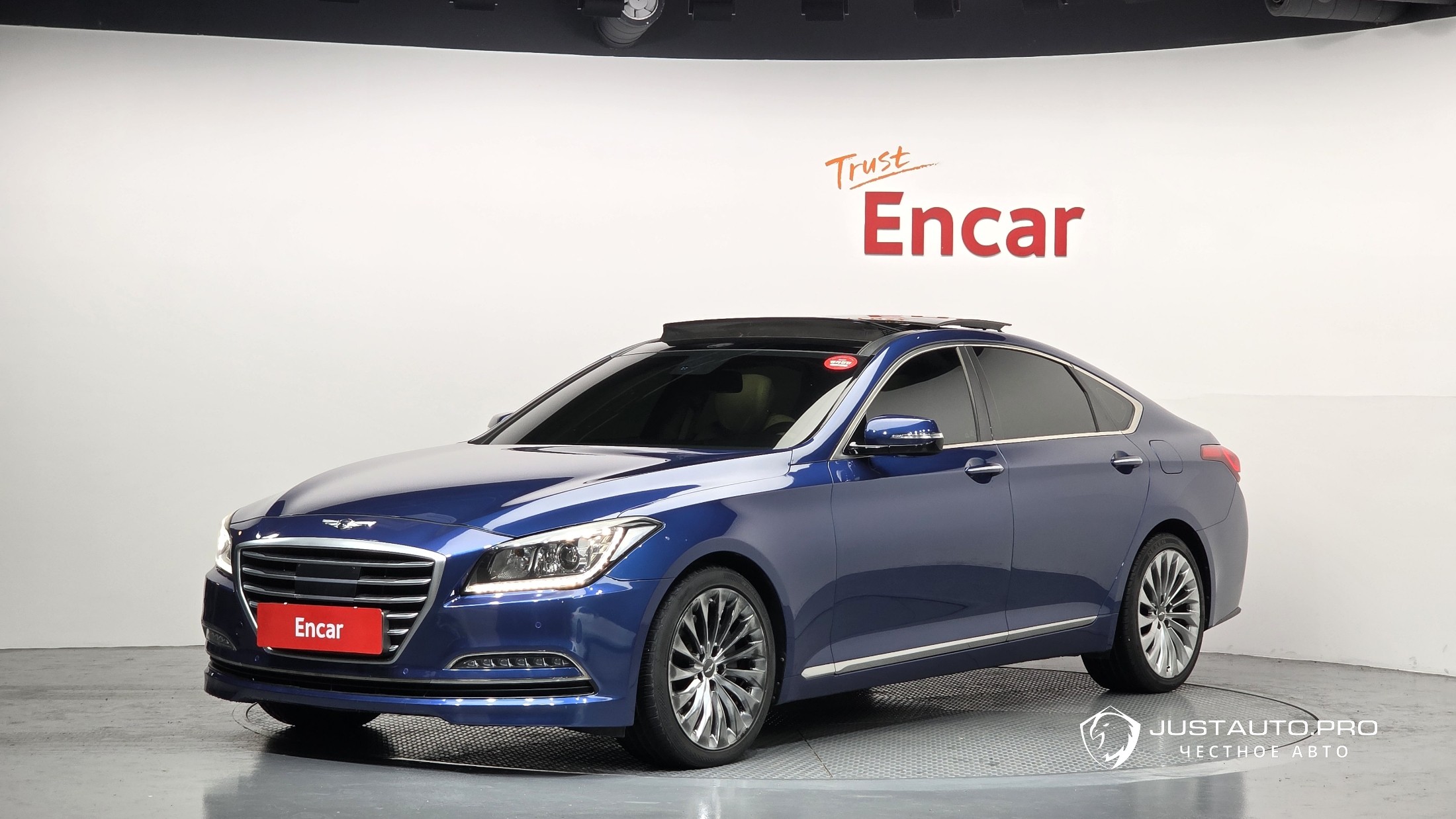 Автомобиль Hyundai Genesis