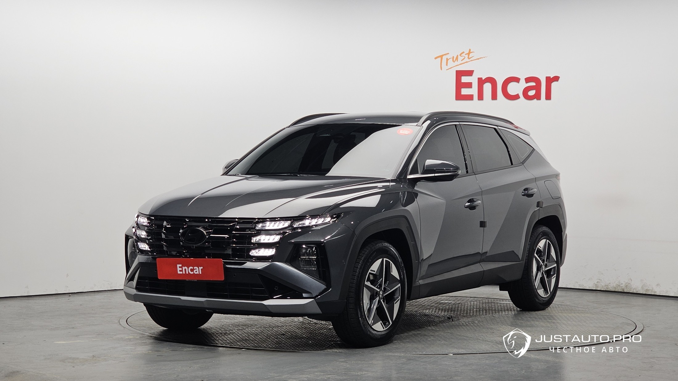 Автомобиль Hyundai Tucson