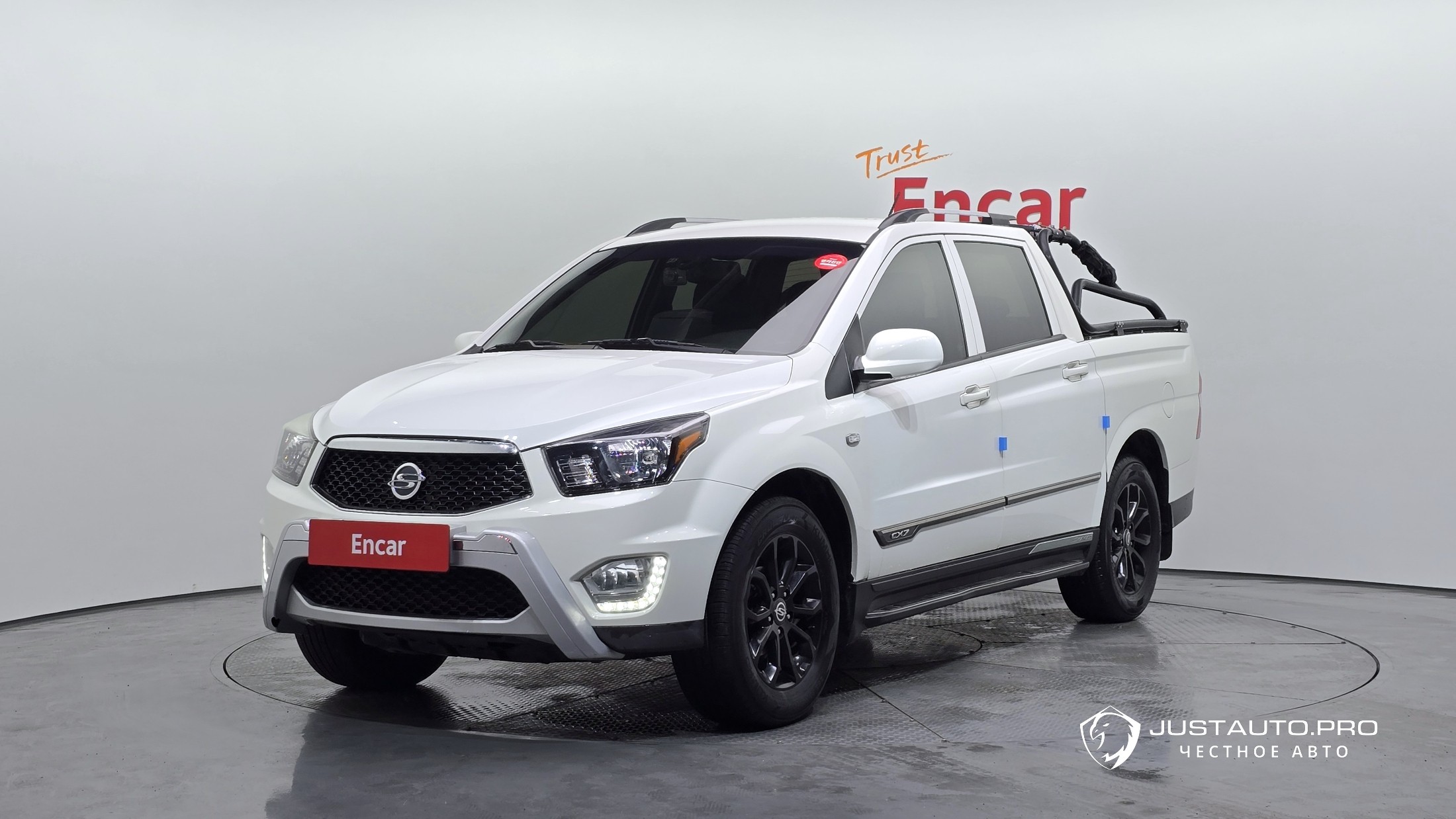 Автомобиль KG_Mobility_Ssangyong KORANDO