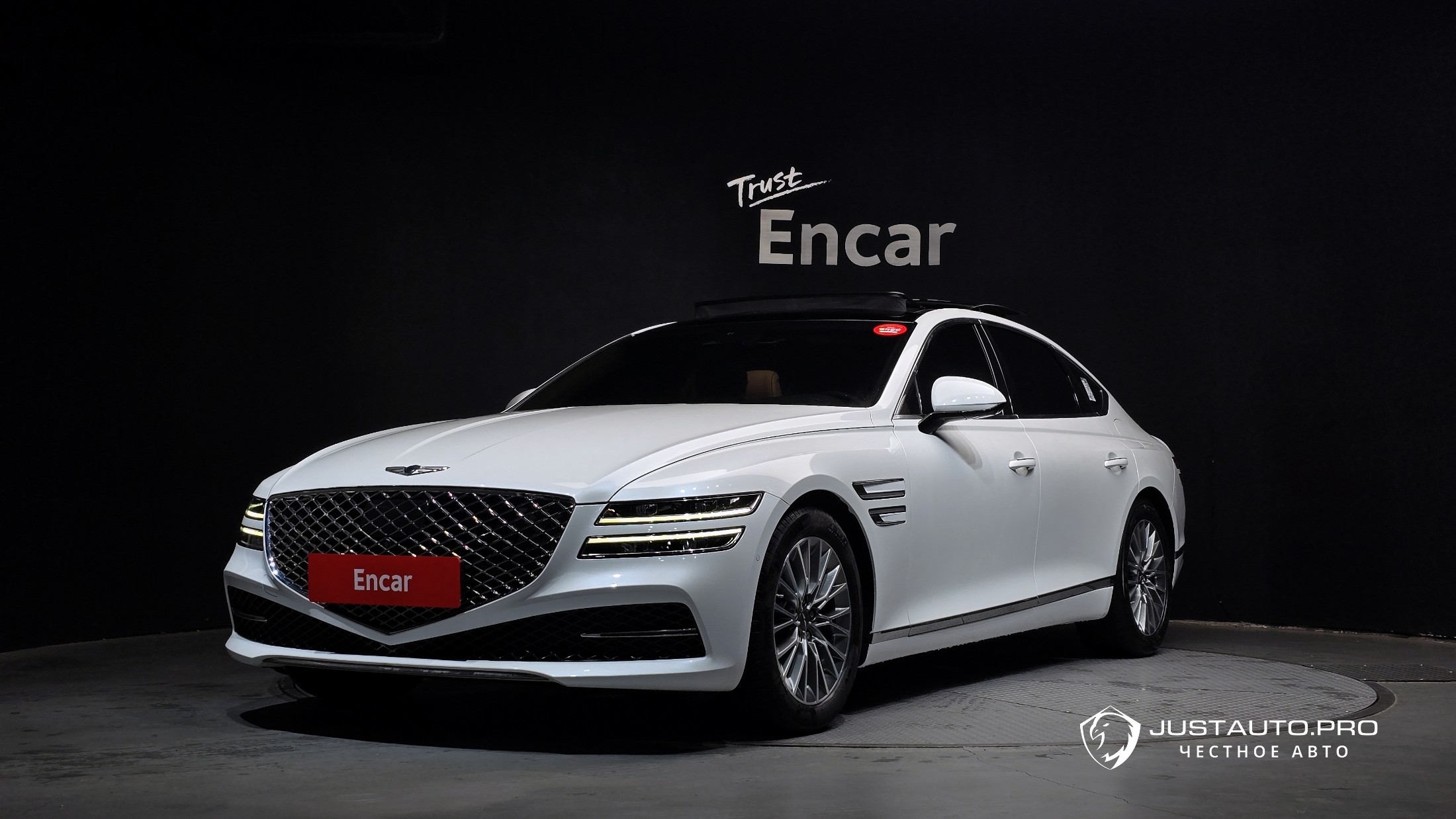 Автомобиль Genesis G80