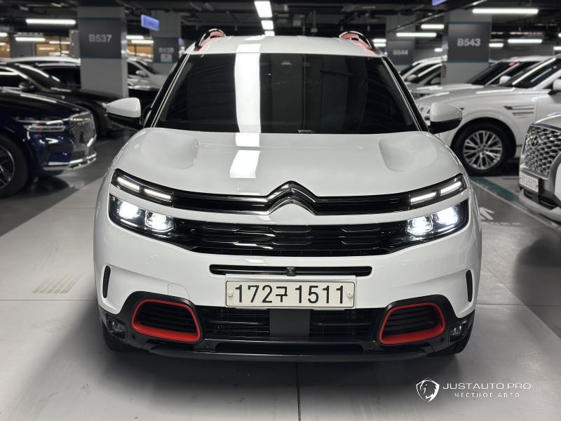 Автомобиль Citroen-DS C5 Aircross