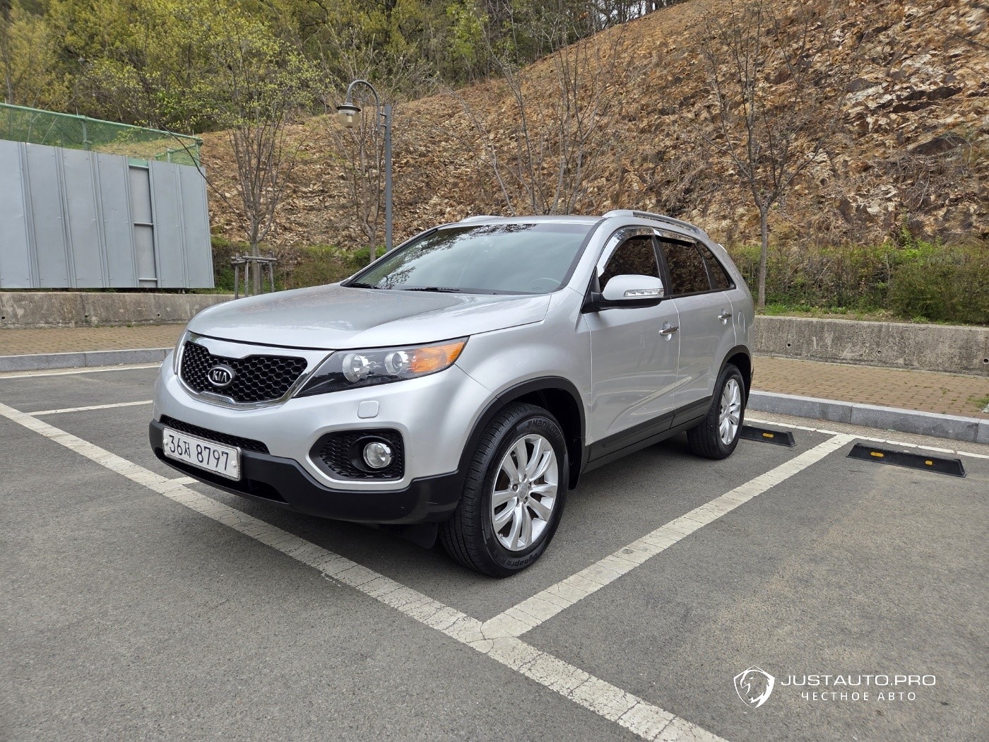 Автомобиль Kia Sorento
