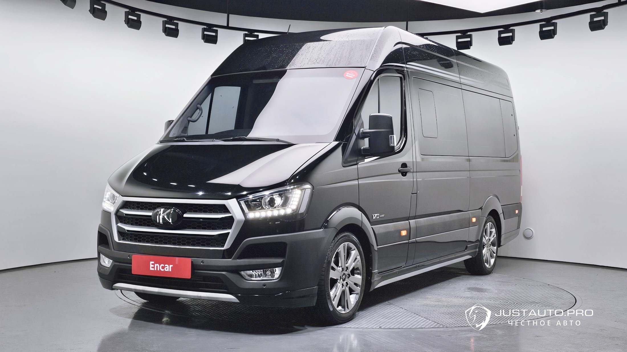 Автомобиль Hyundai Solati