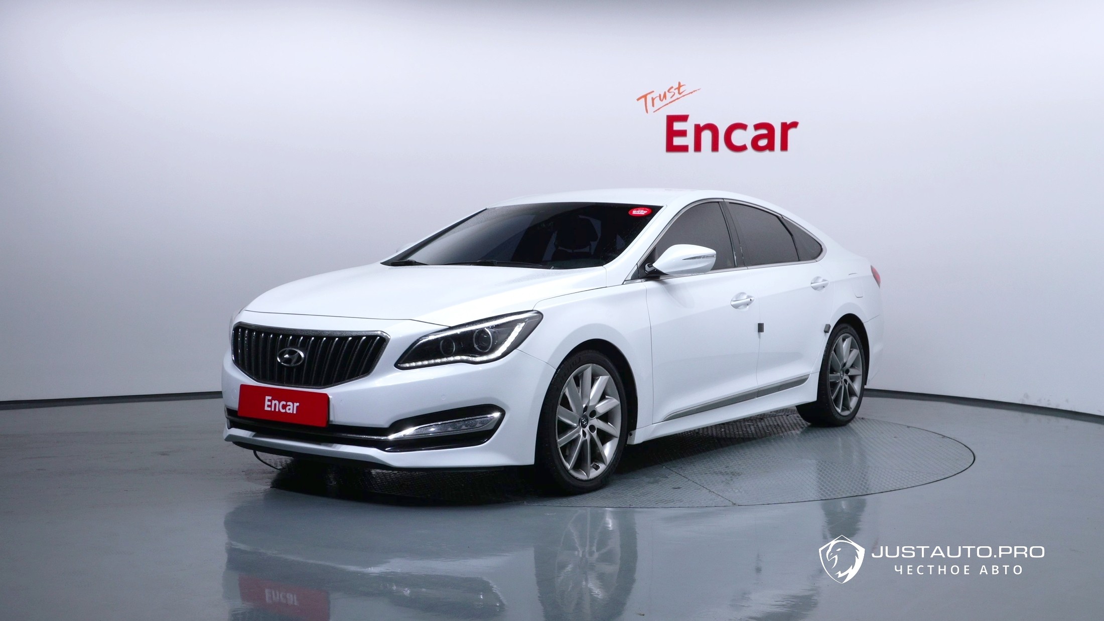 Автомобиль Hyundai Aslan