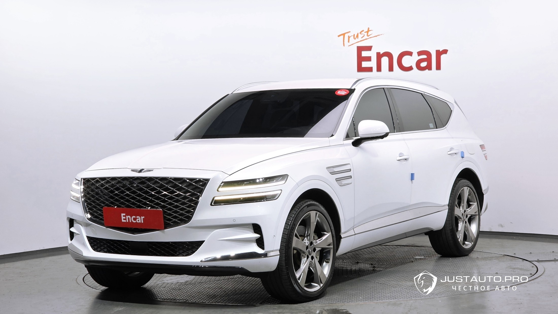 Автомобиль Genesis GV80